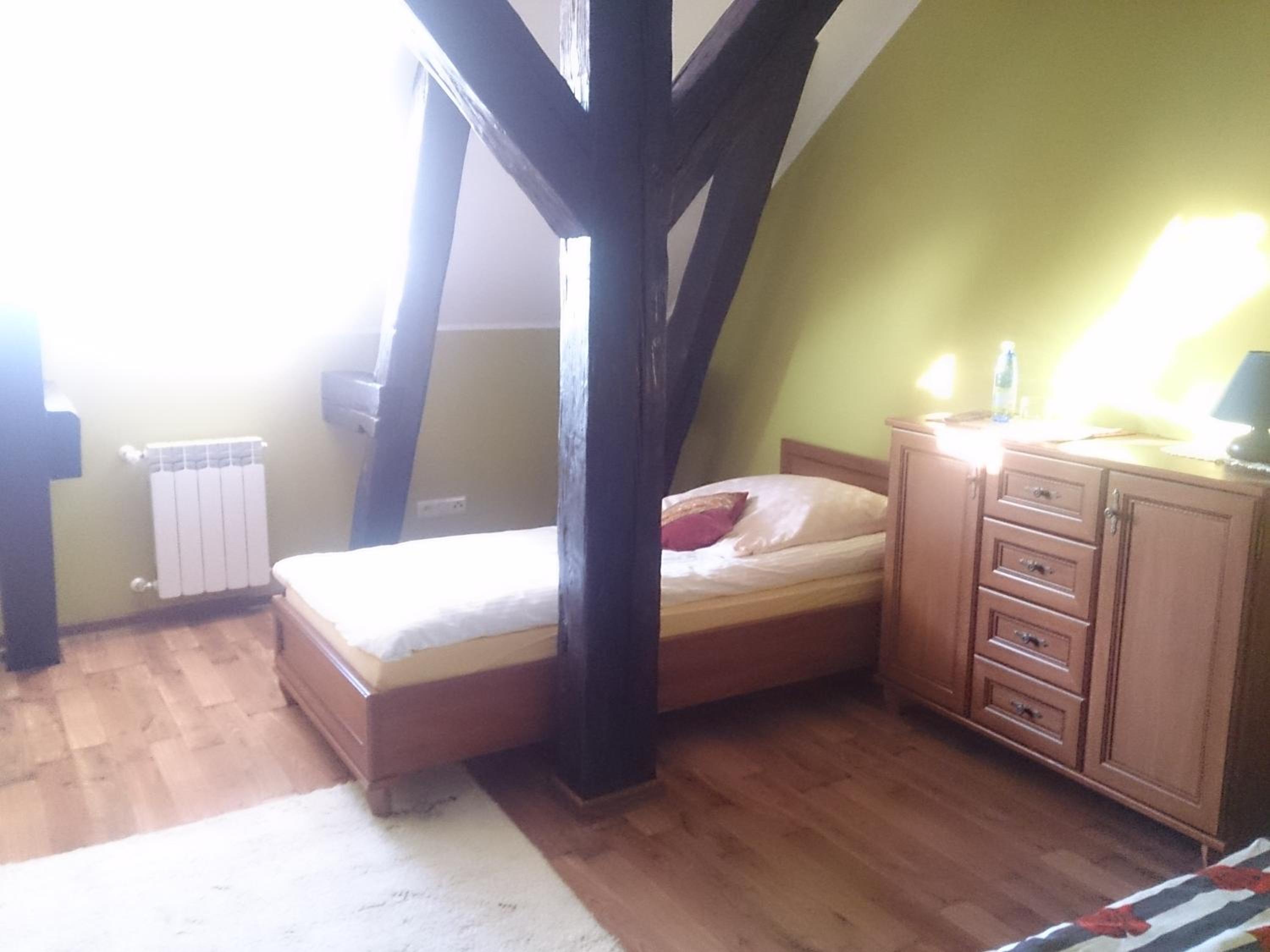 Large Single Room photo 2