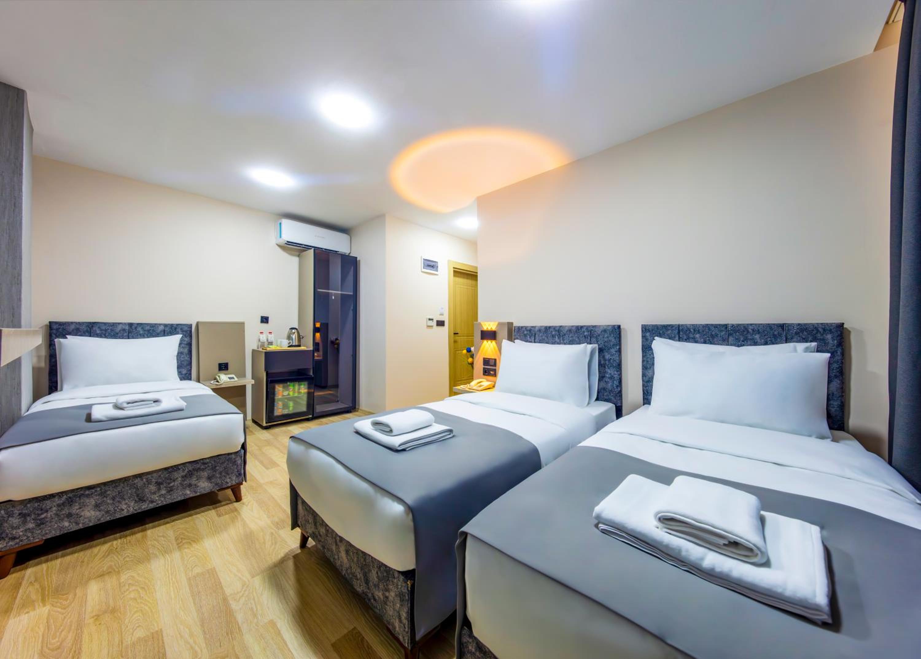 Superior Triple Room photo 1