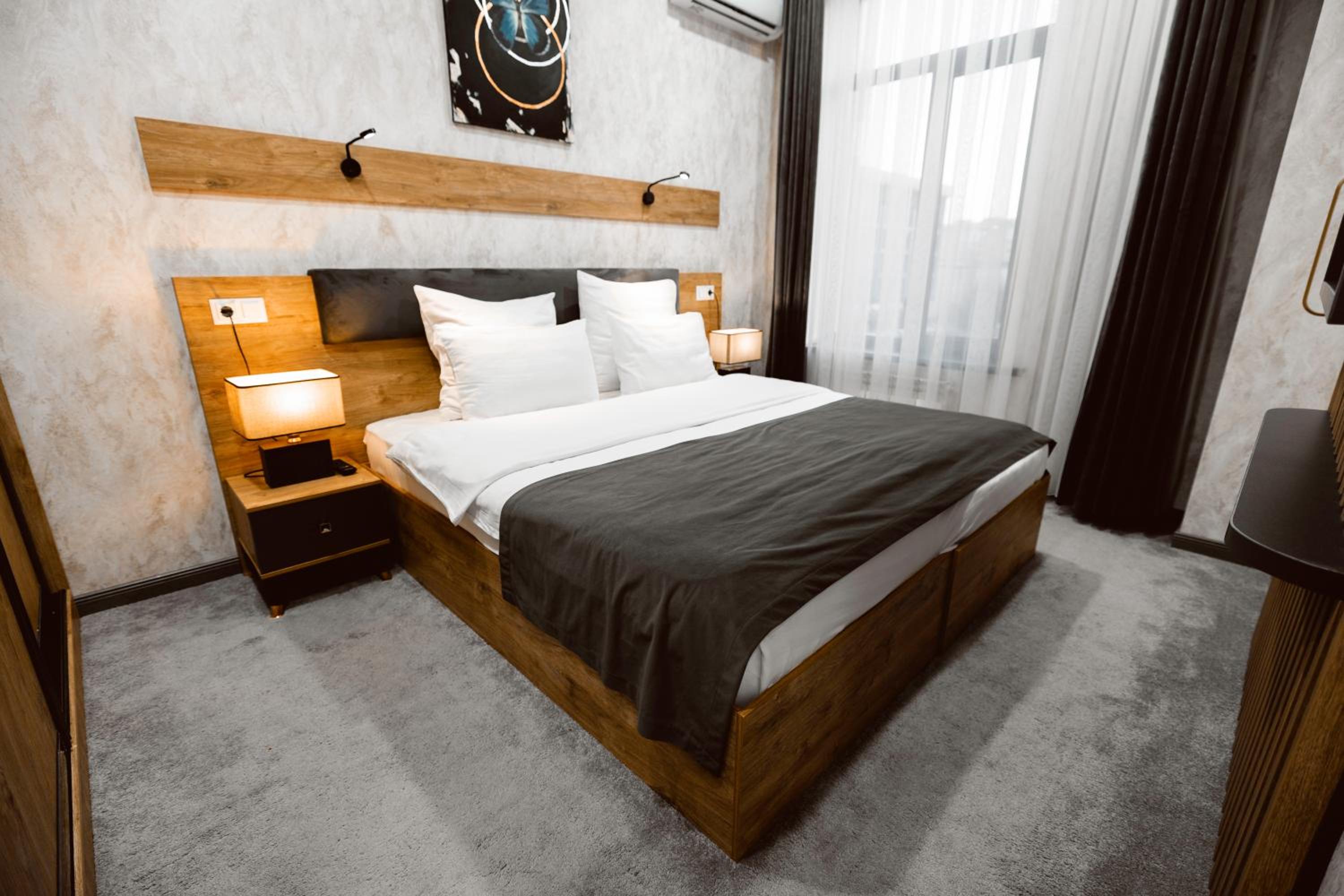 Large Double Room photo 2