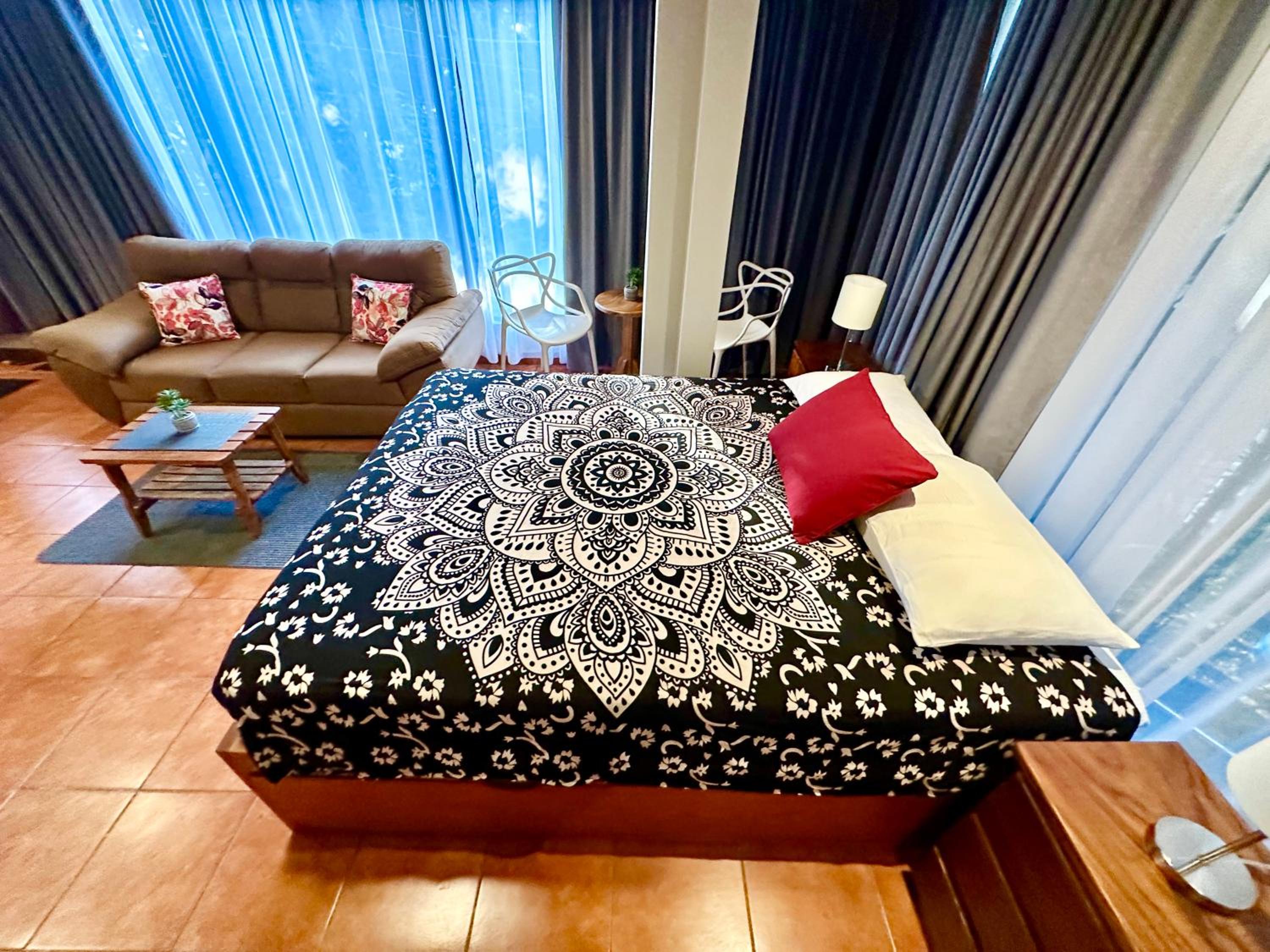 Monkey Suite photo 3