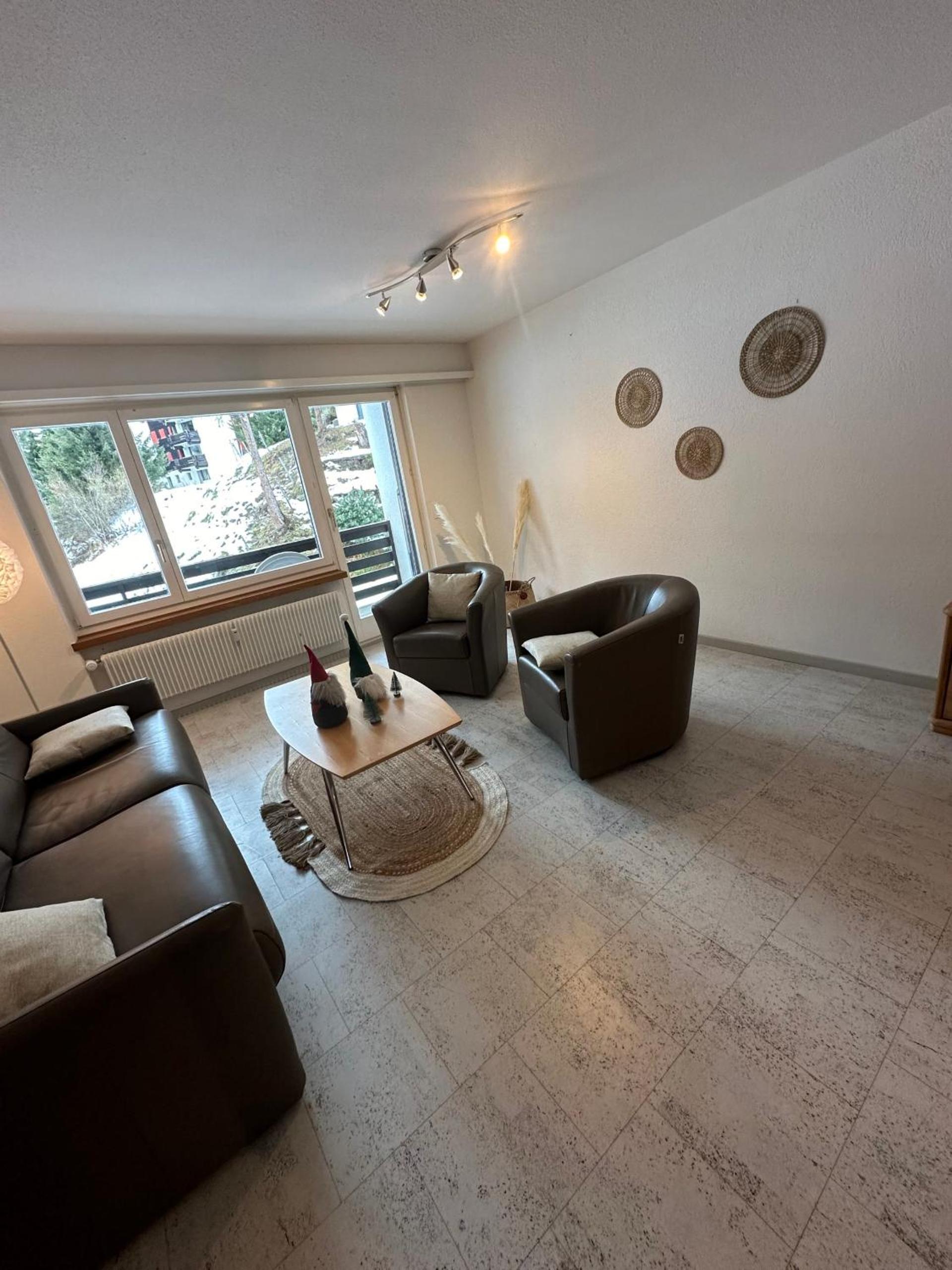 One-Bedroom Apartment photo 3