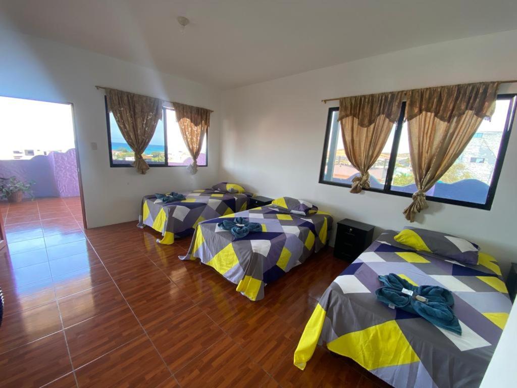 Economy Triple Room With Fan photo 1
