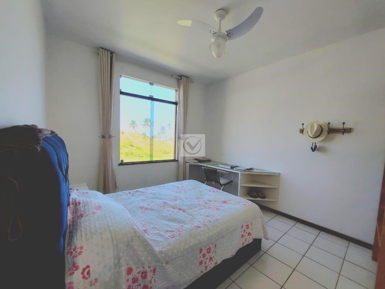 Four-Bedroom House photo 1