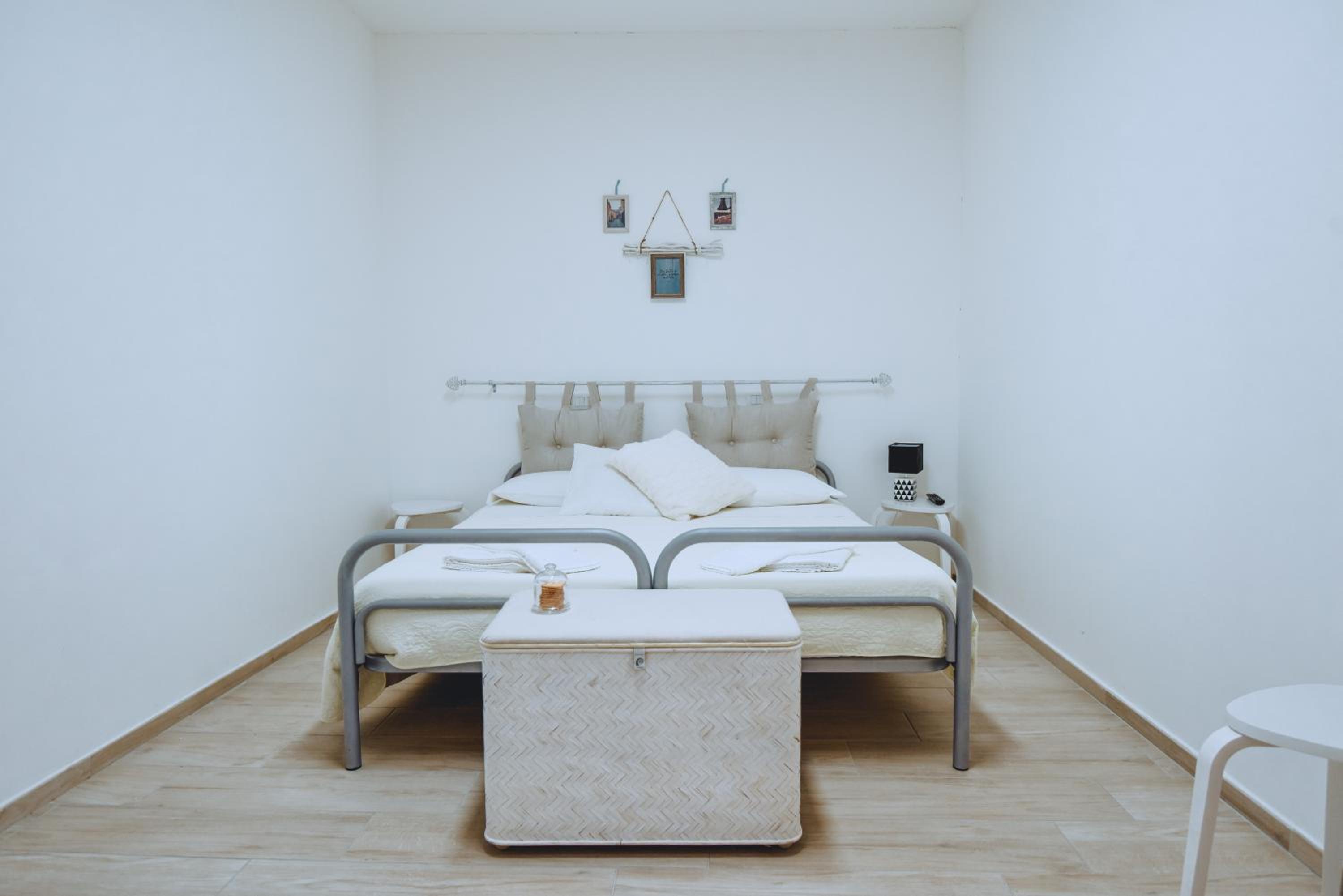 Triple Room with Private Bathroom photo 1