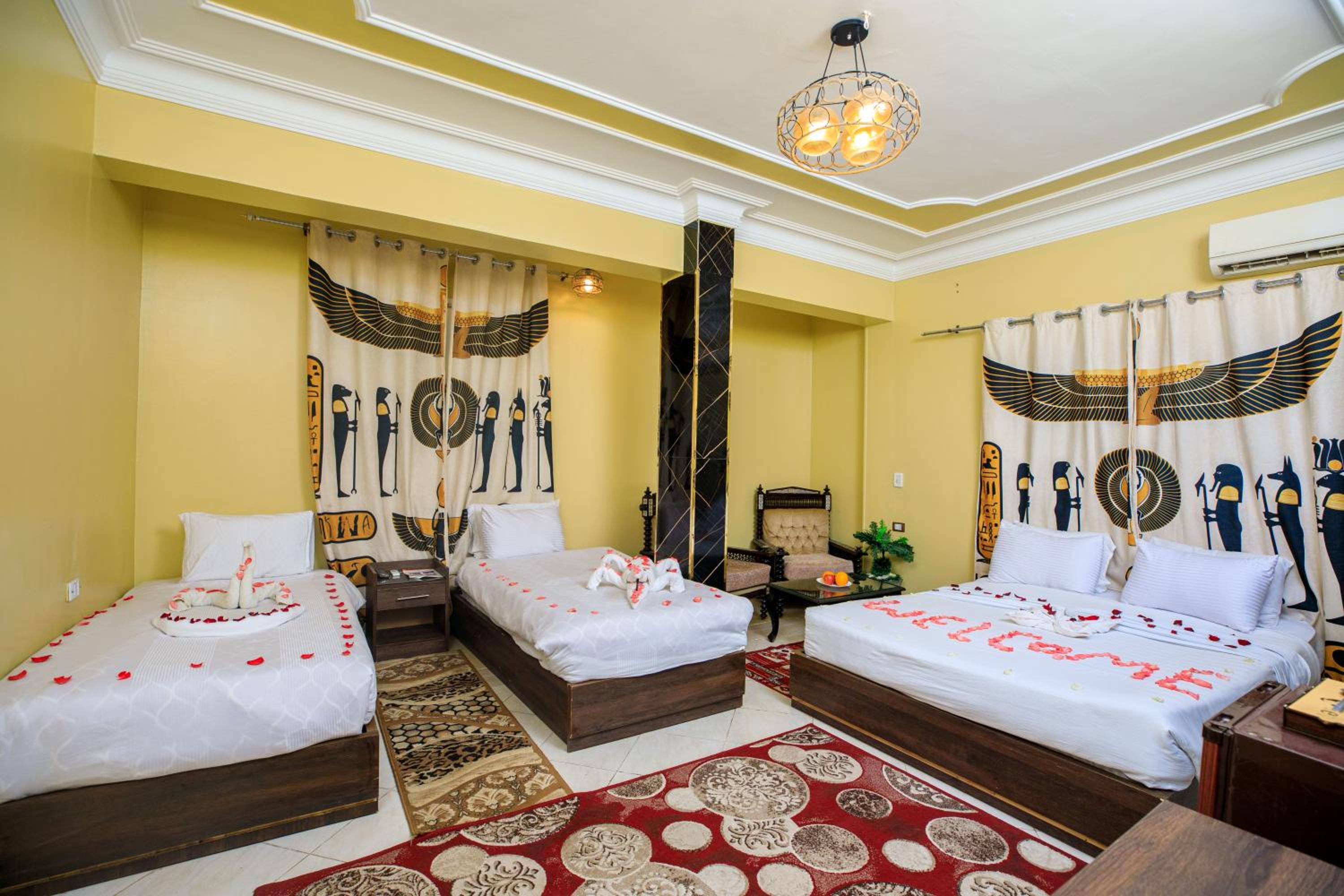 Quadruple Room - Photo 6