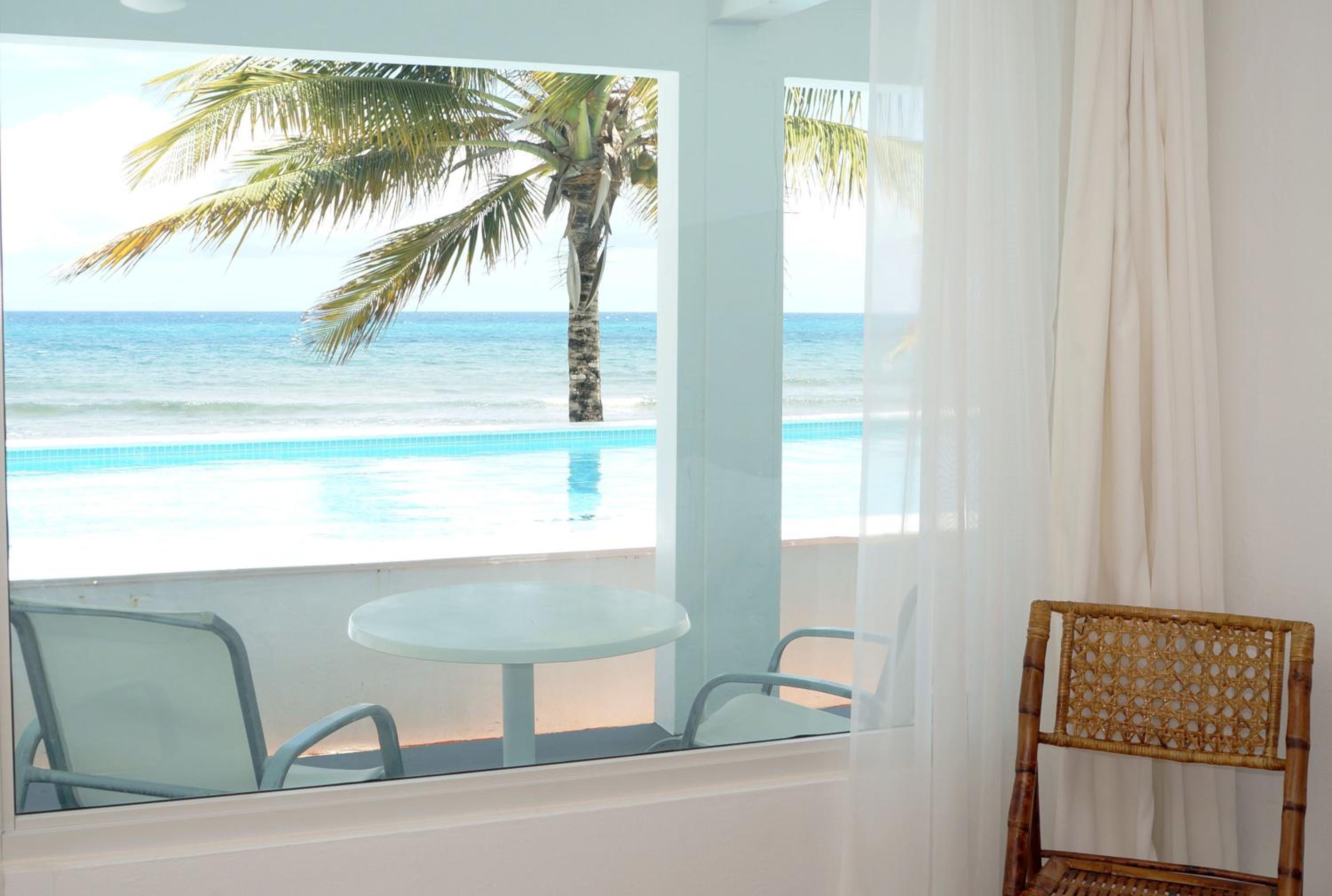 Queen Room with Sea View photo 1