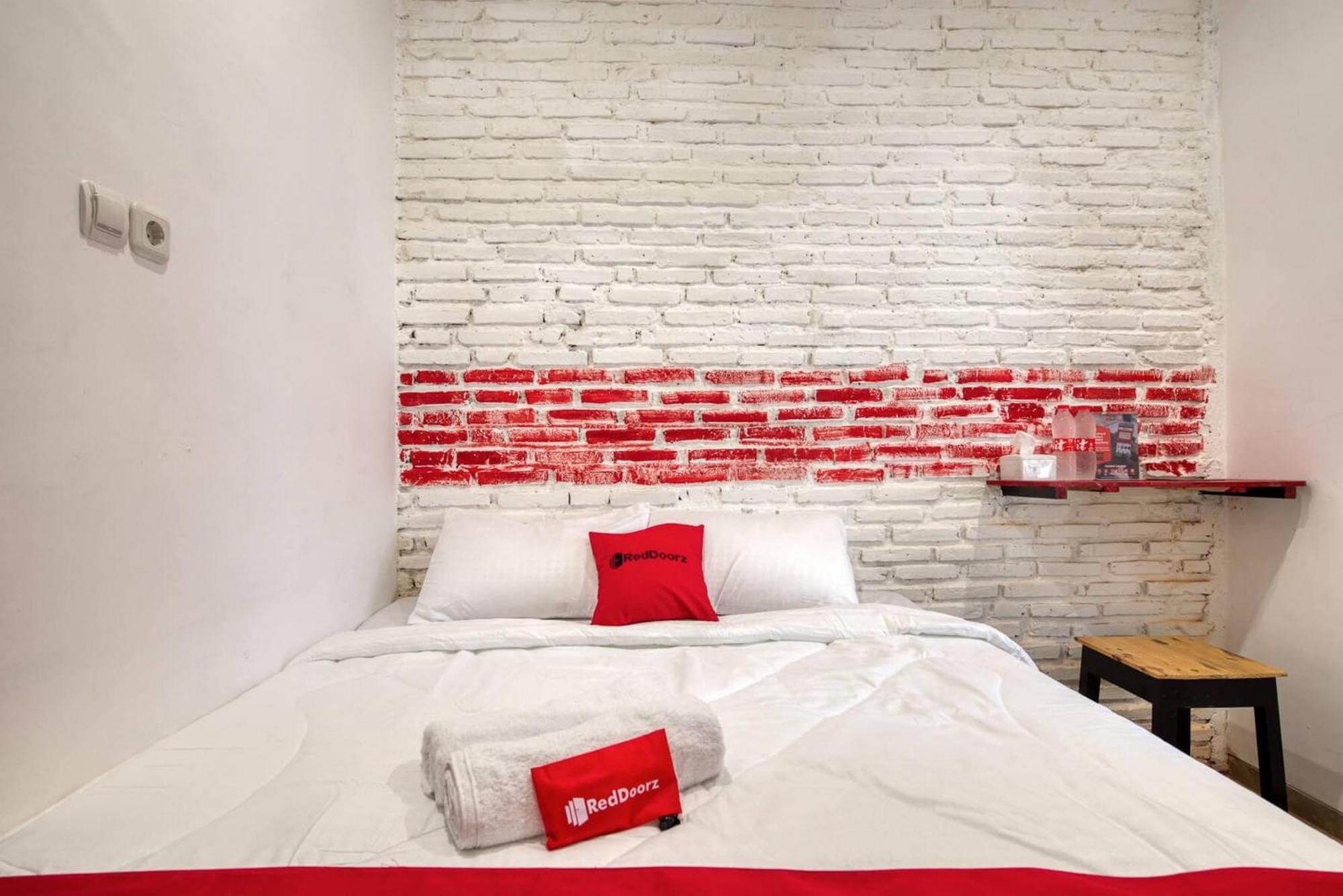 Double Room - Photo 5