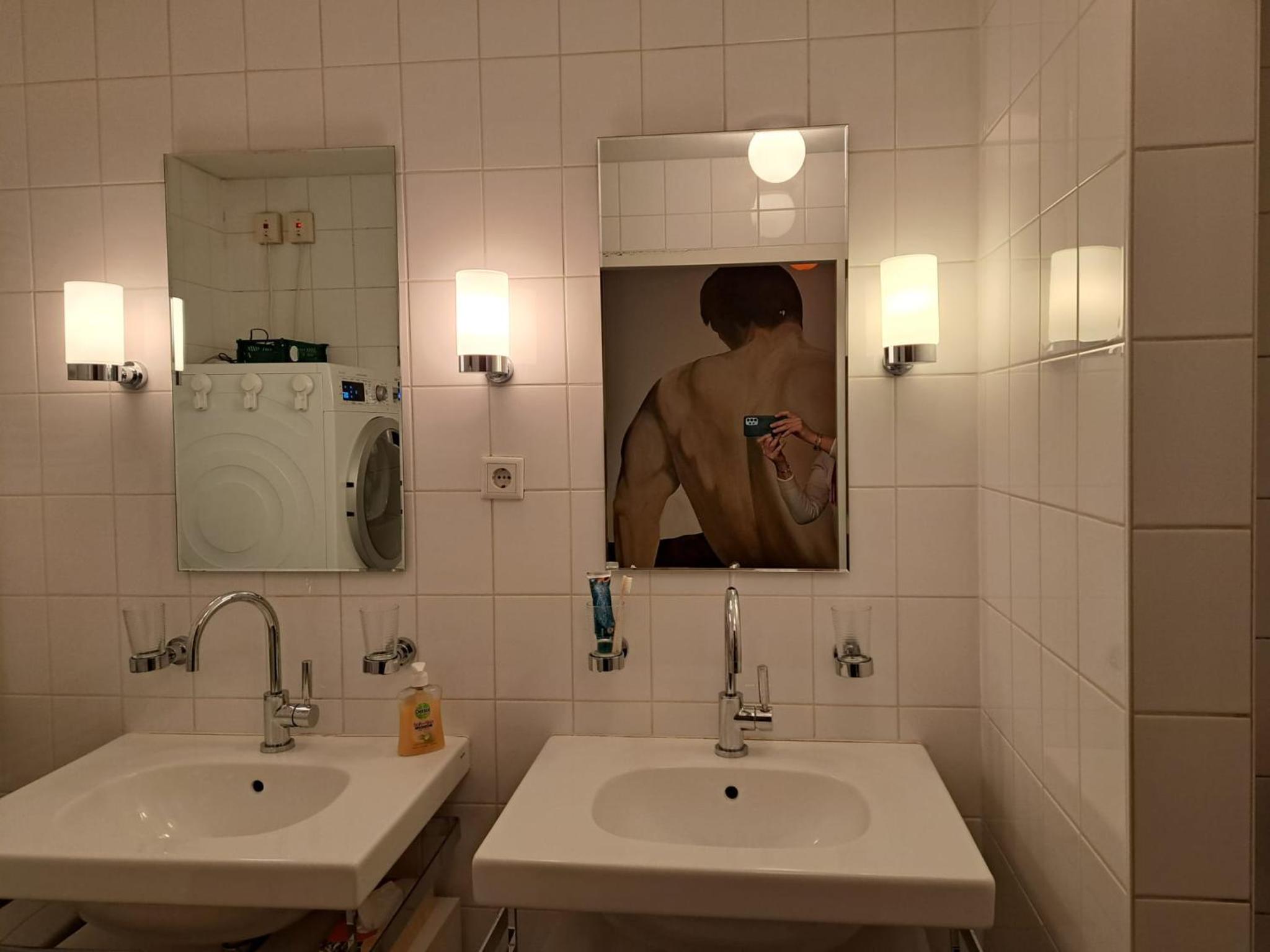 Double Room with Shared Bathroom photo 3