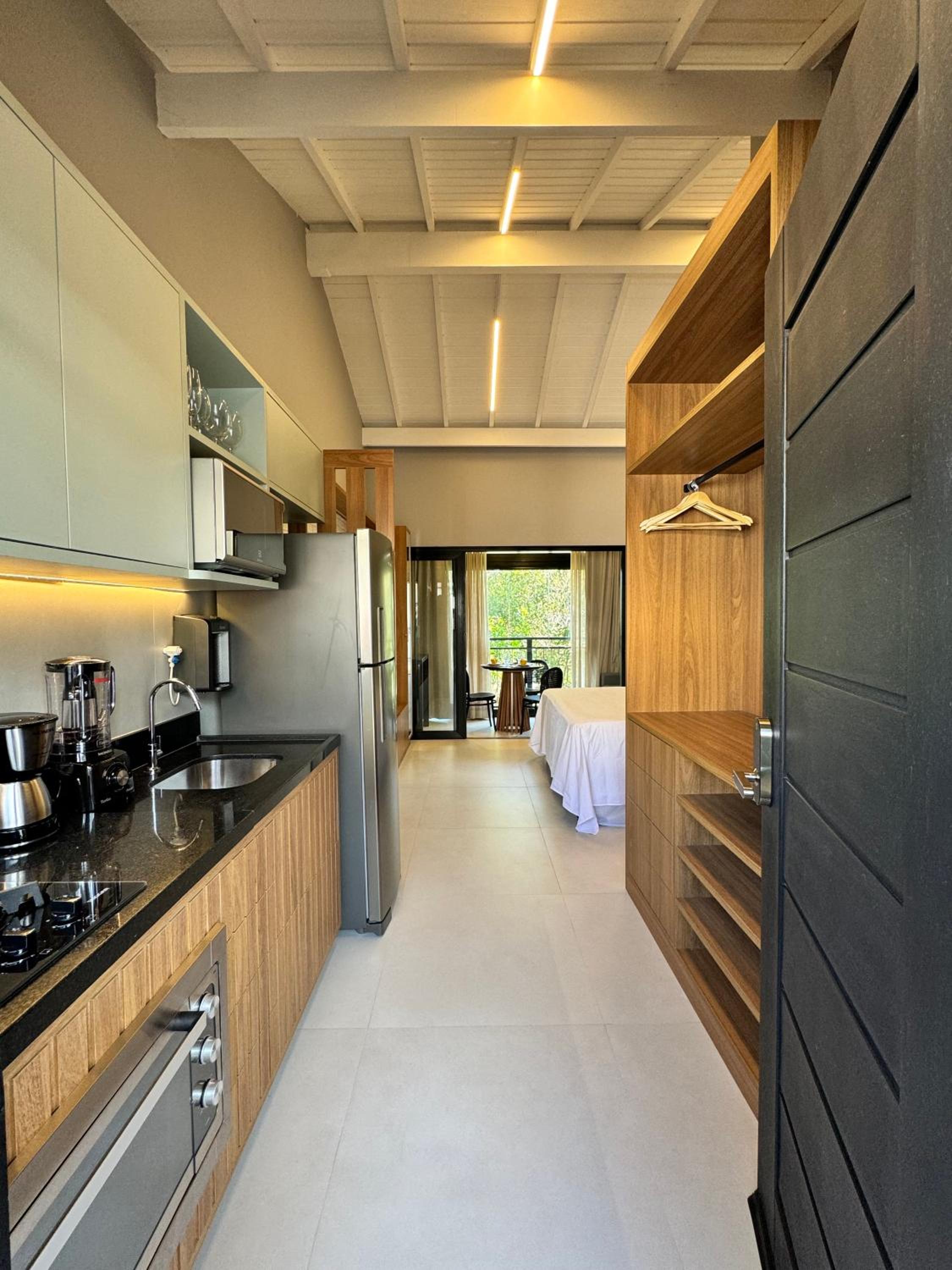 Studio Apartment photo 2