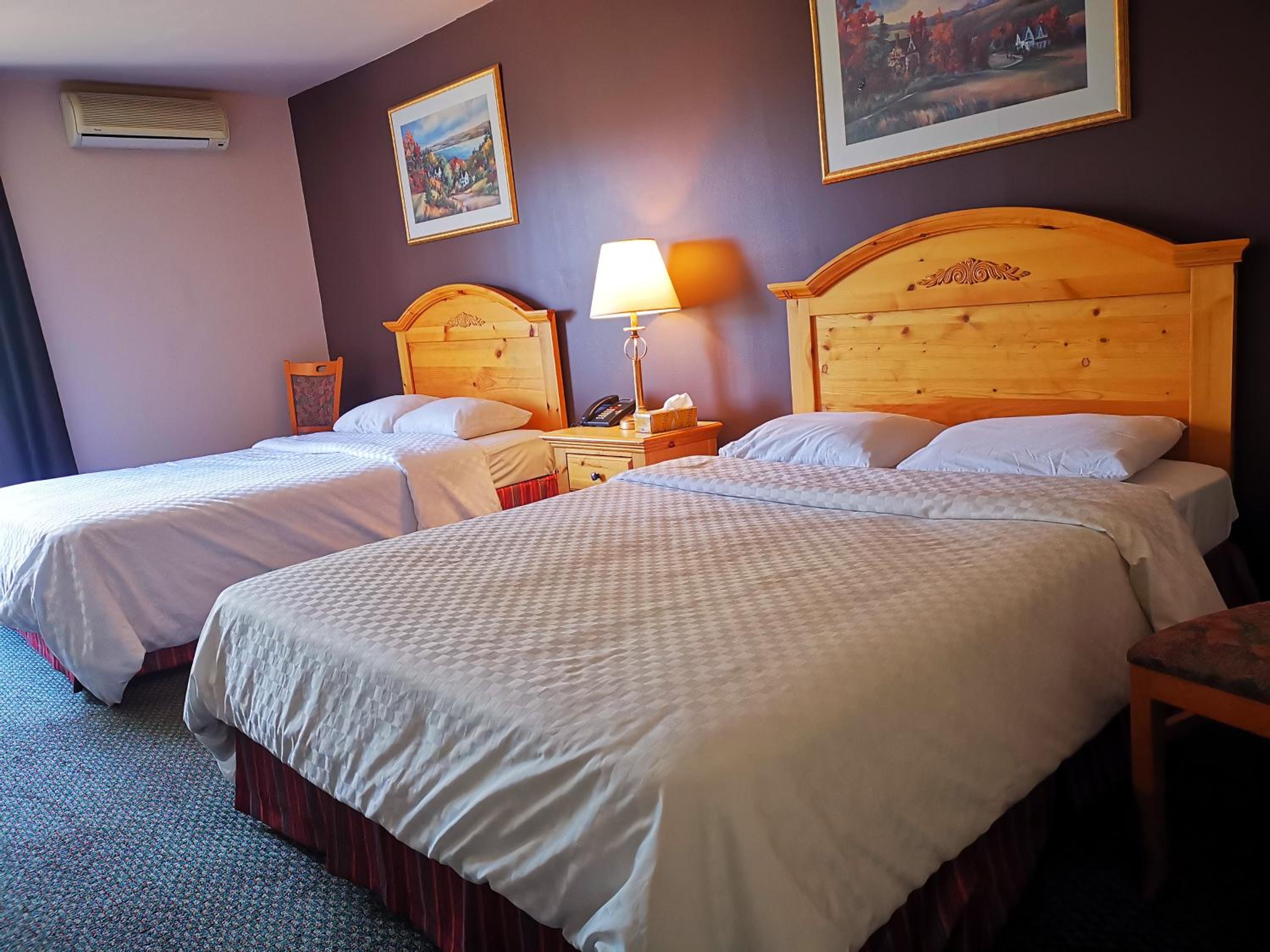 Economy Quadruple Room