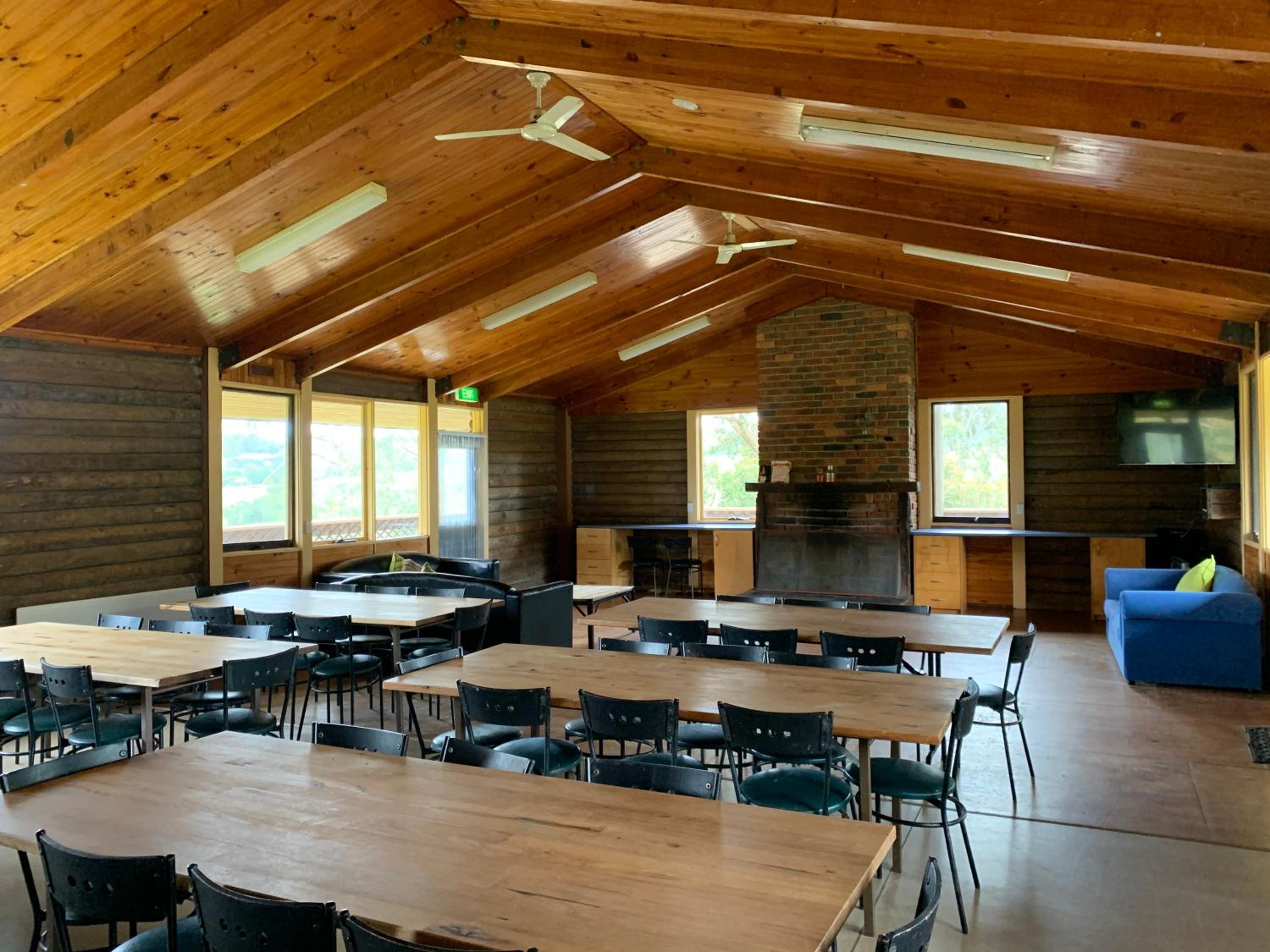 Warrawong Lodge - Photo 12