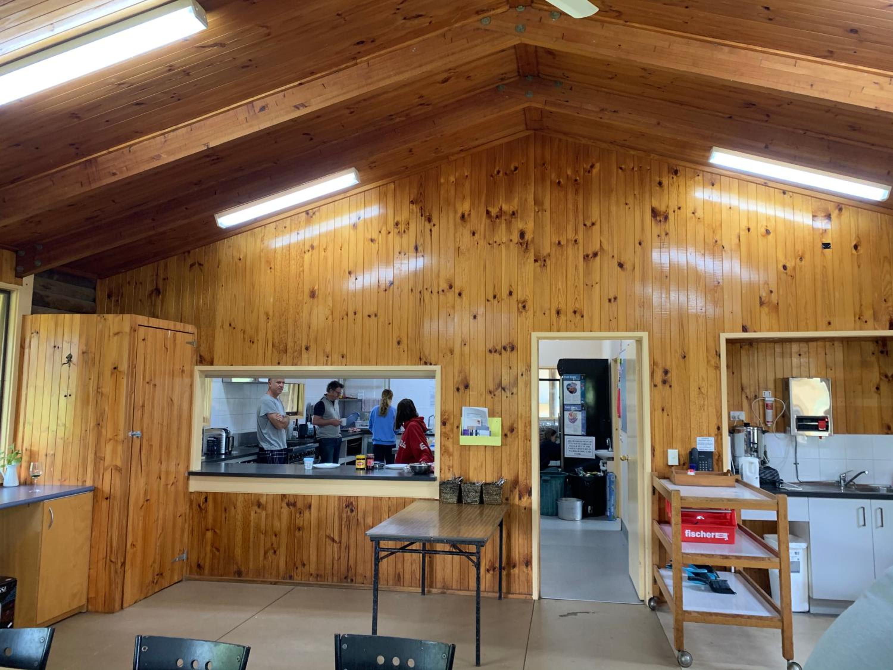 Warrawong Lodge - Photo 3