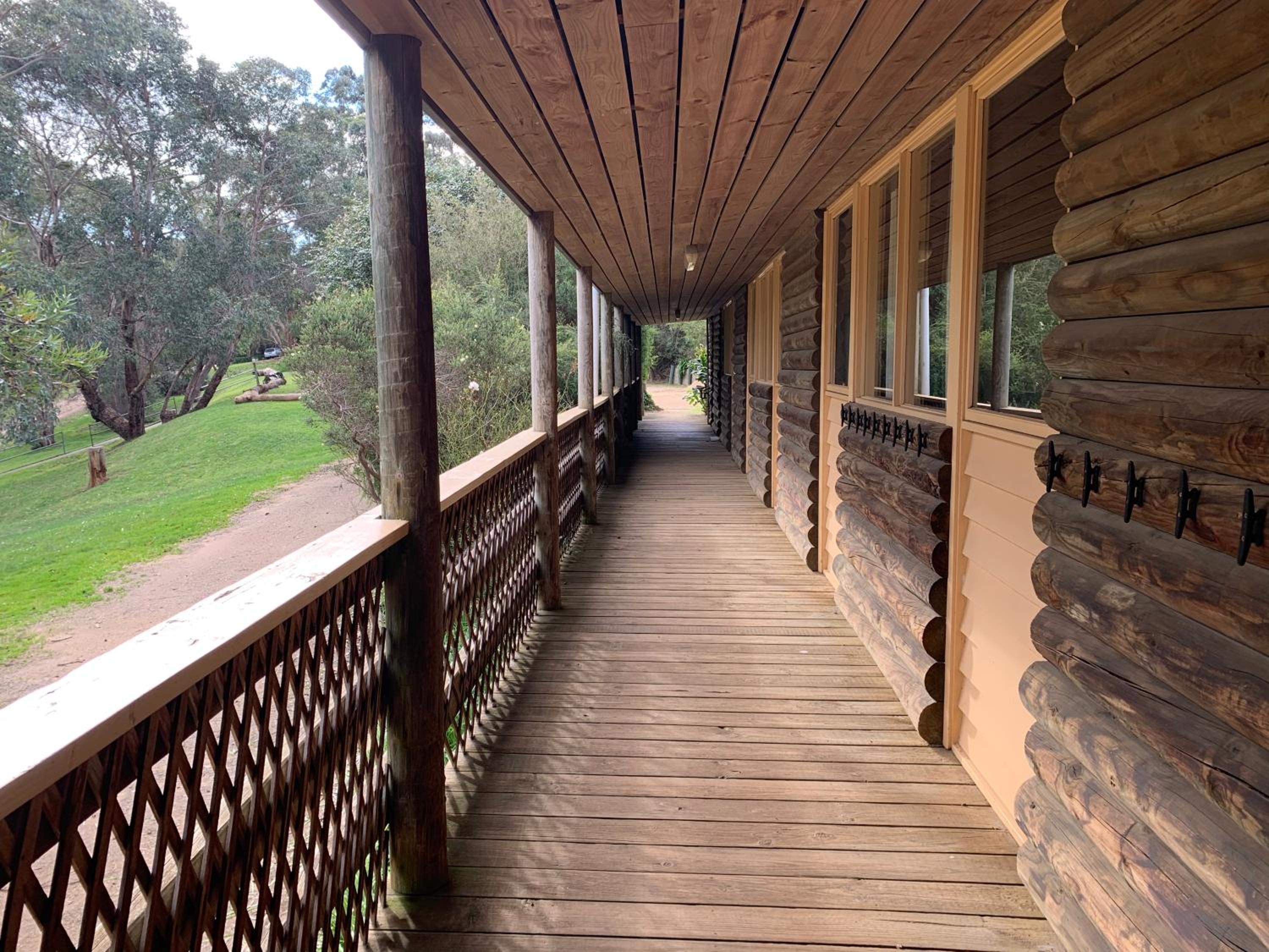 Warrawong Lodge - Photo 6