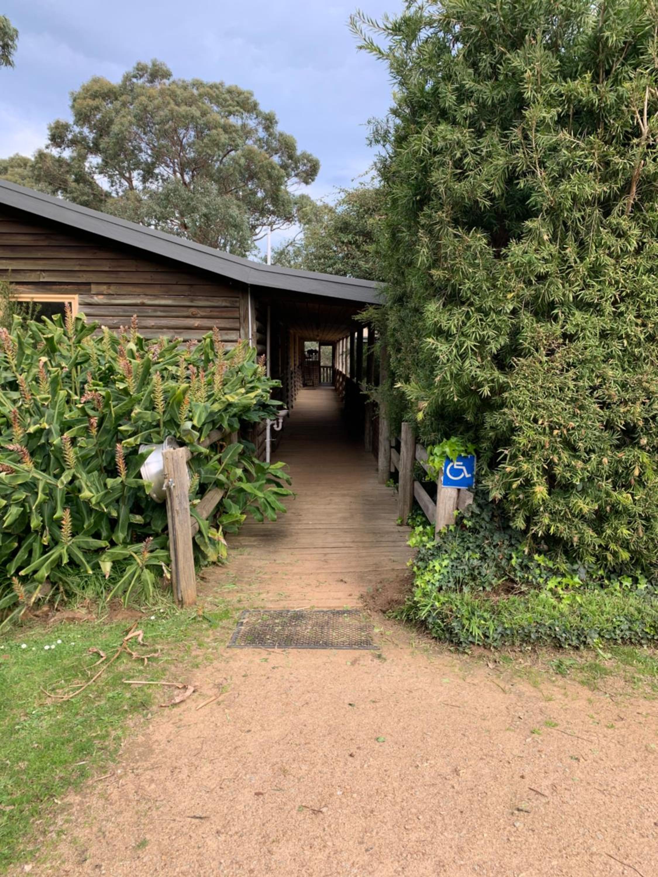 Warrawong Lodge - Photo 14