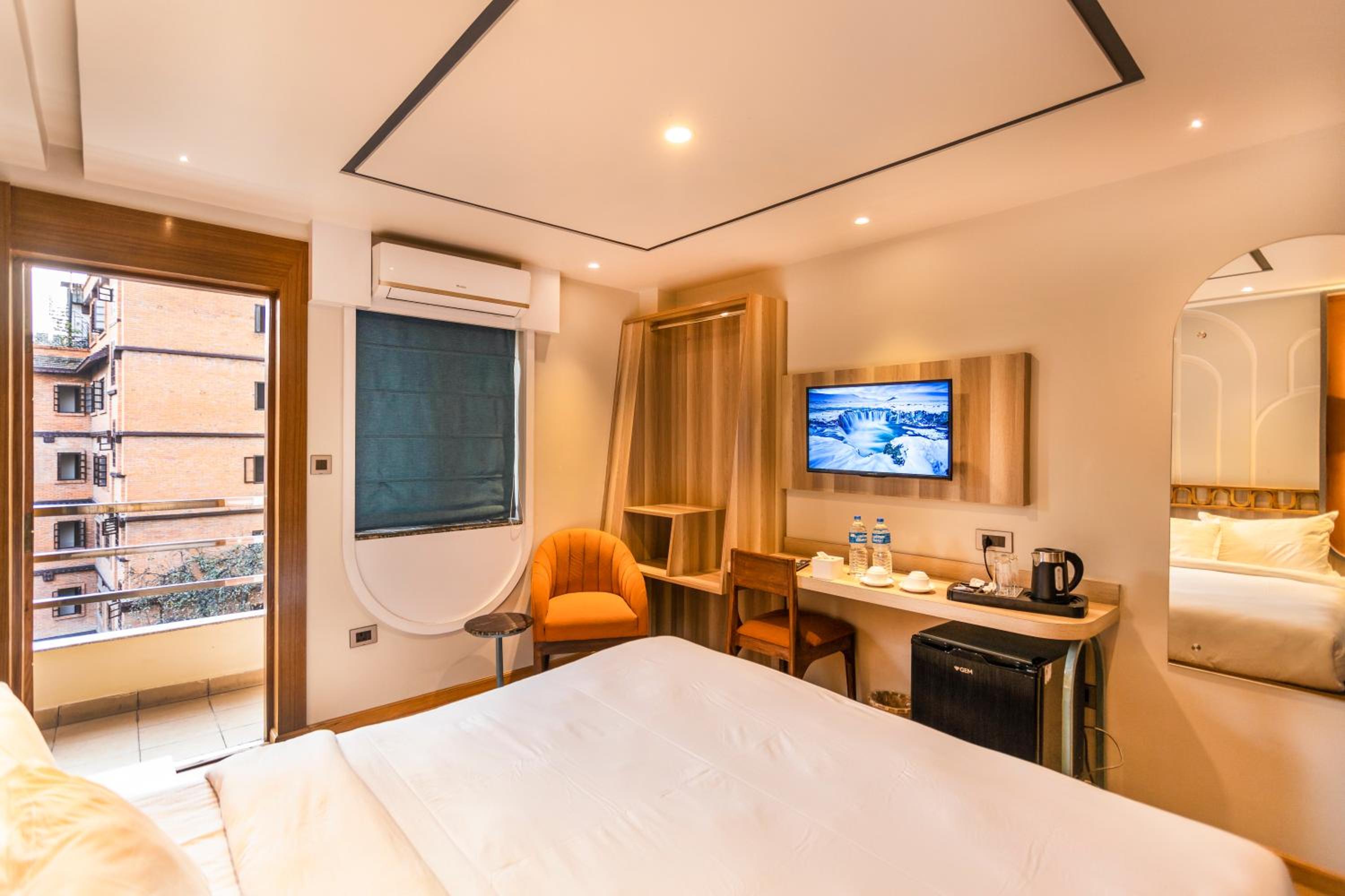 Deluxe Double Room - Photo 2