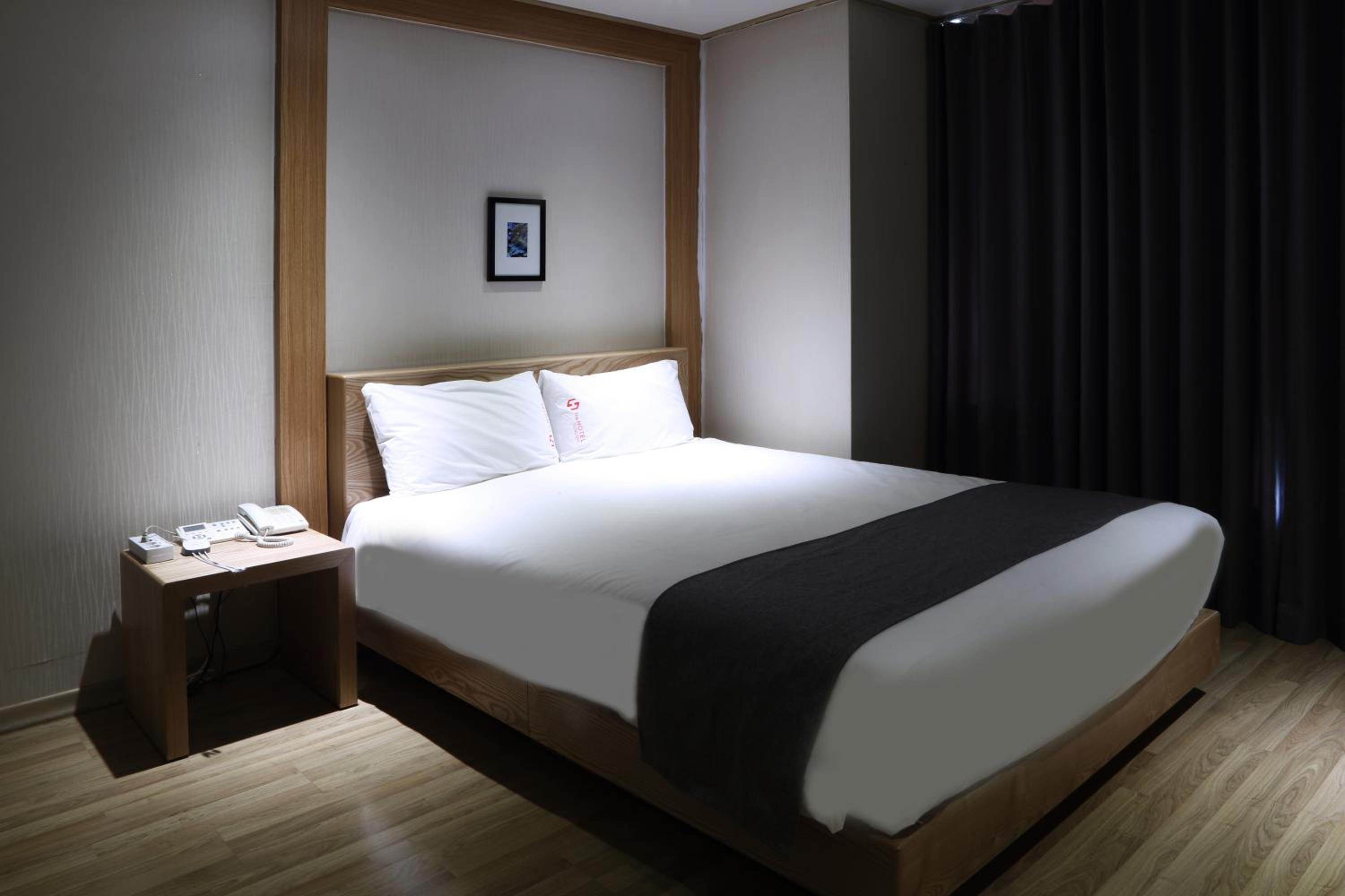 Double Room - Photo 4