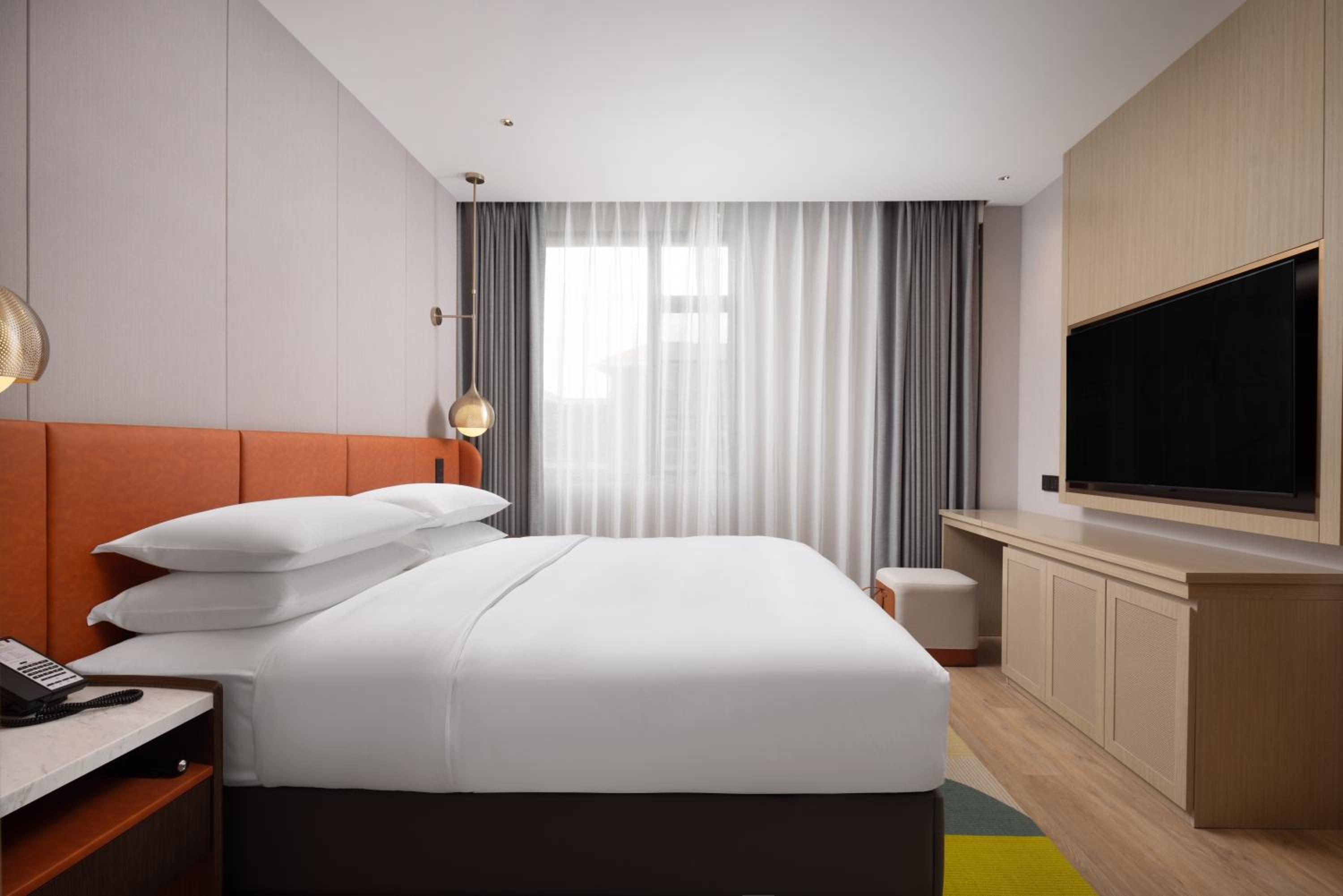 Suite with Garden View