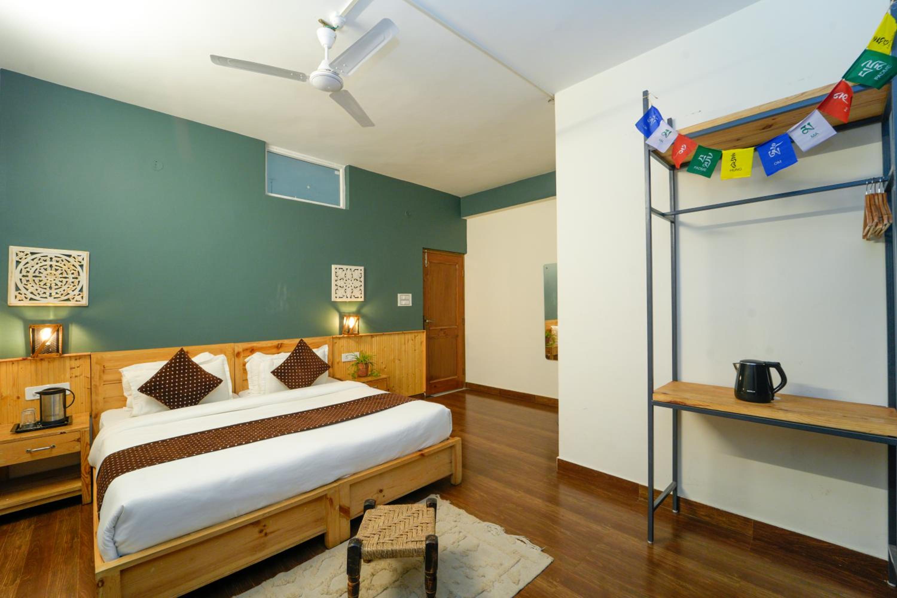 Deluxe Double Room - Photo 7
