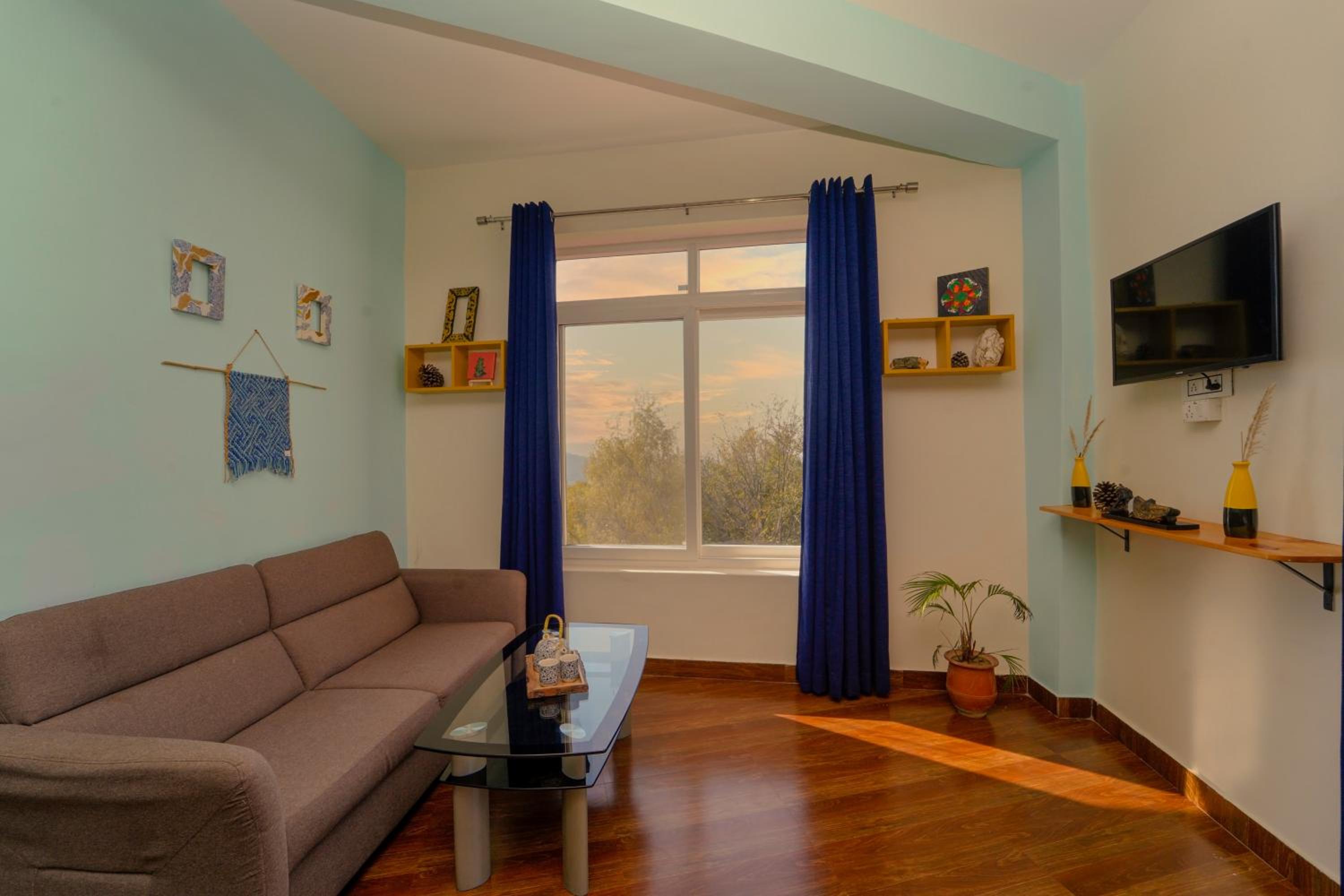 King Room with Mountain View - Photo 4