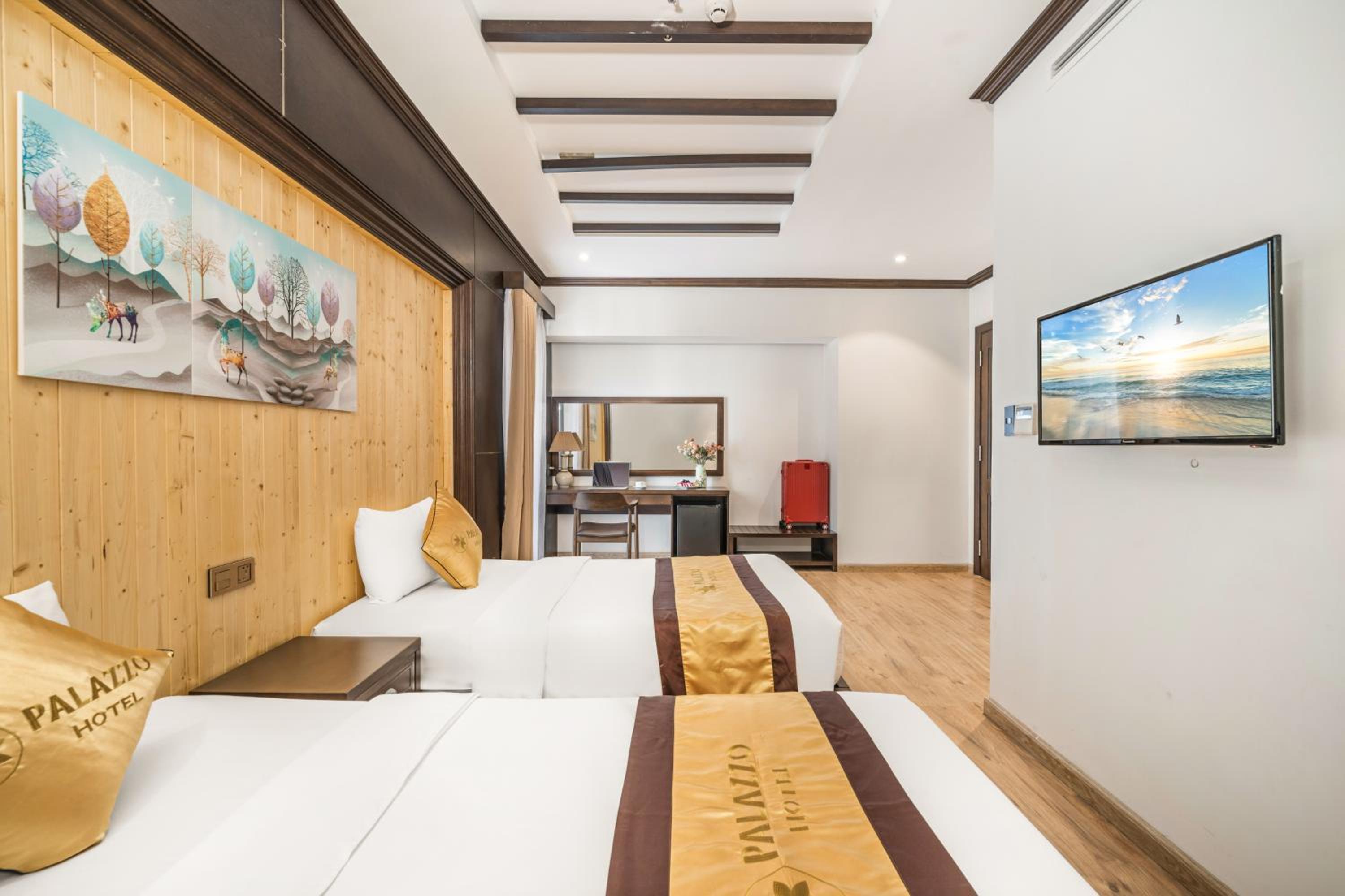 Deluxe Double or Twin Room