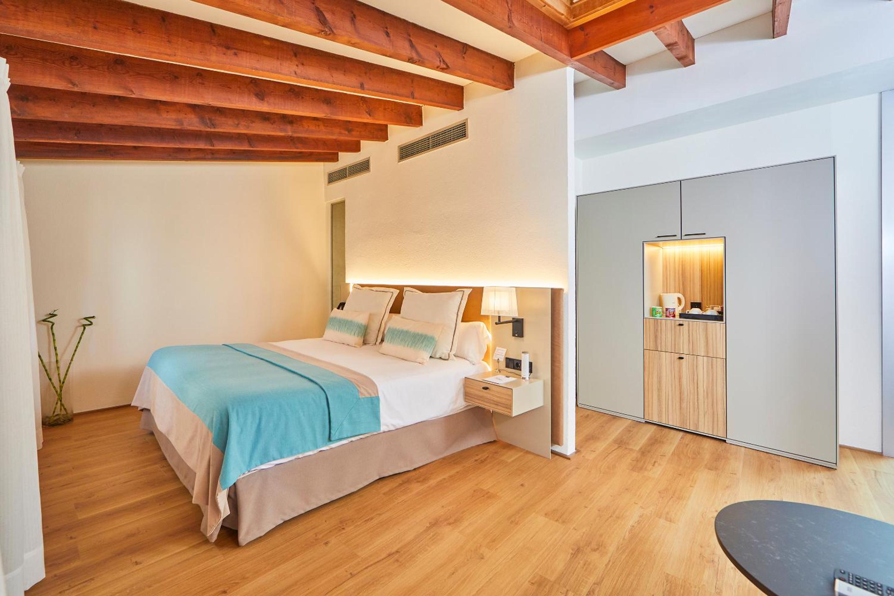 Superior Double Room - Photo 2