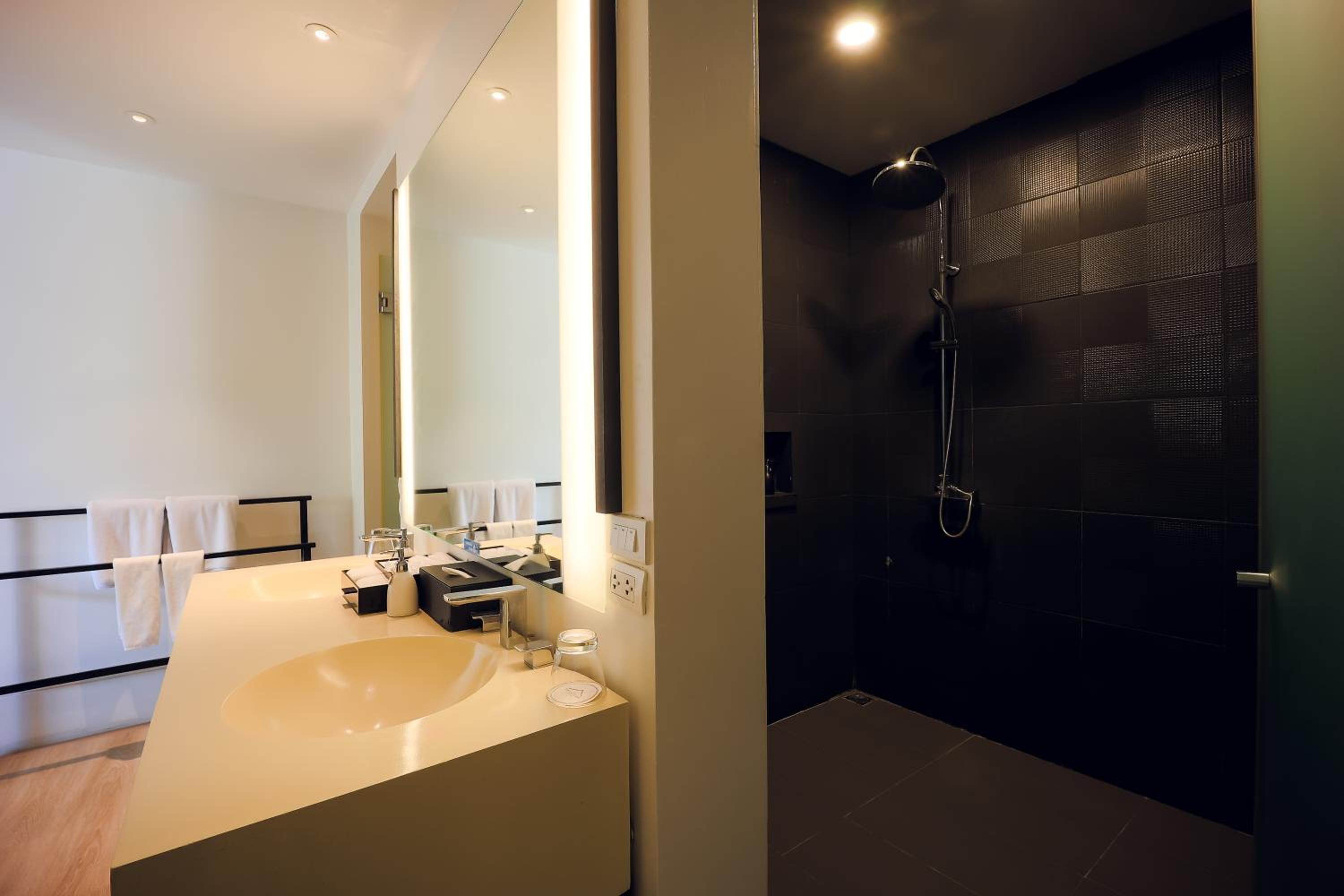 Deluxe Double or Twin Room with Garden View - Photo 2