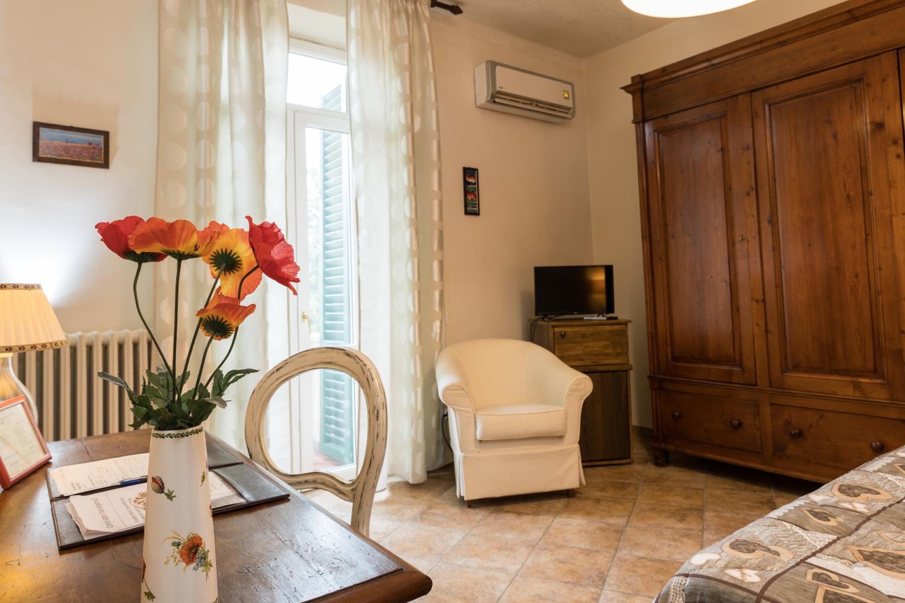 Double Room photo 2