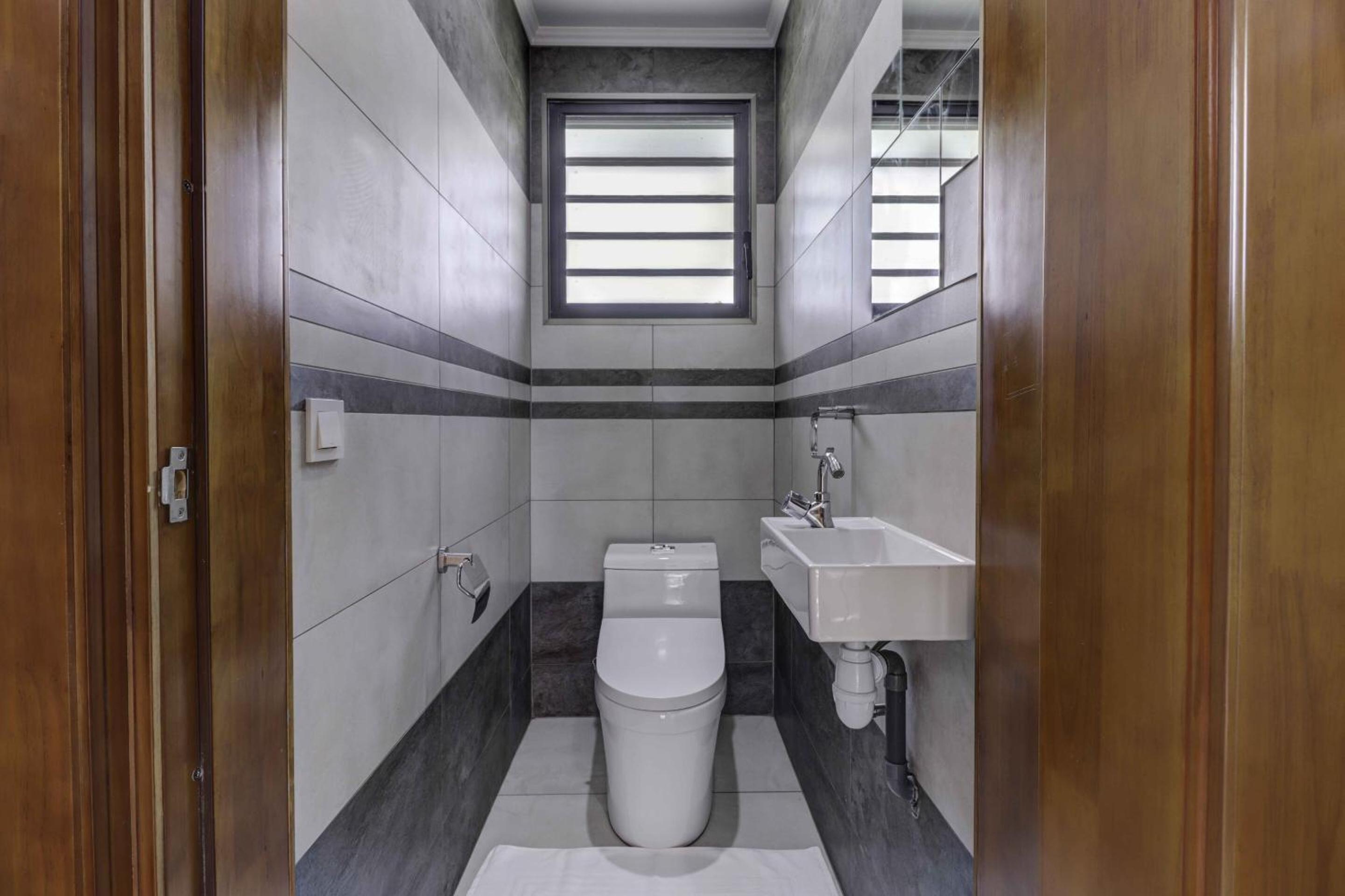 Two-Bedroom House photo 3
