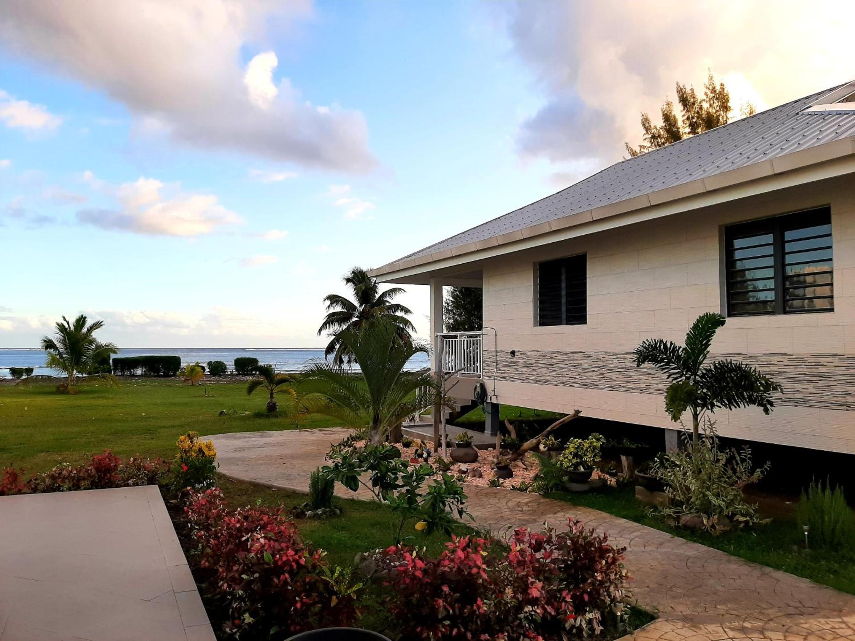 Two-Bedroom House photo 2