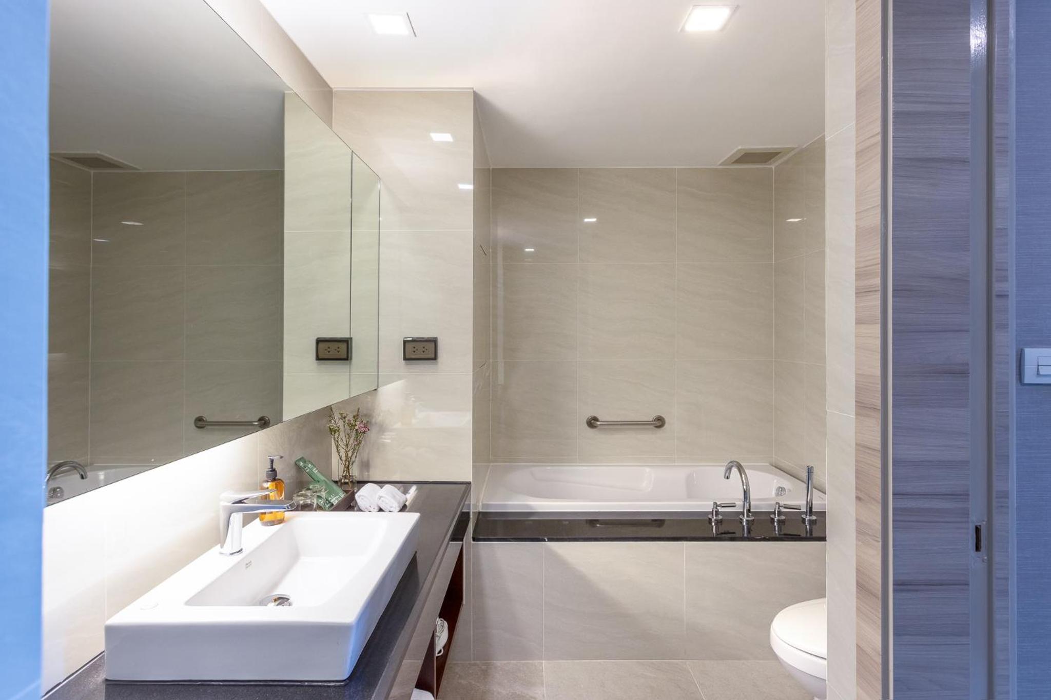 One-Bedroom Premier