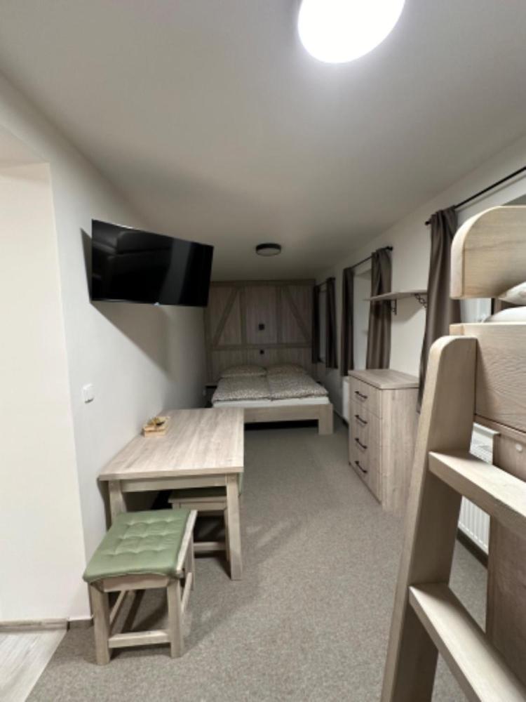 Classic Quadruple Room