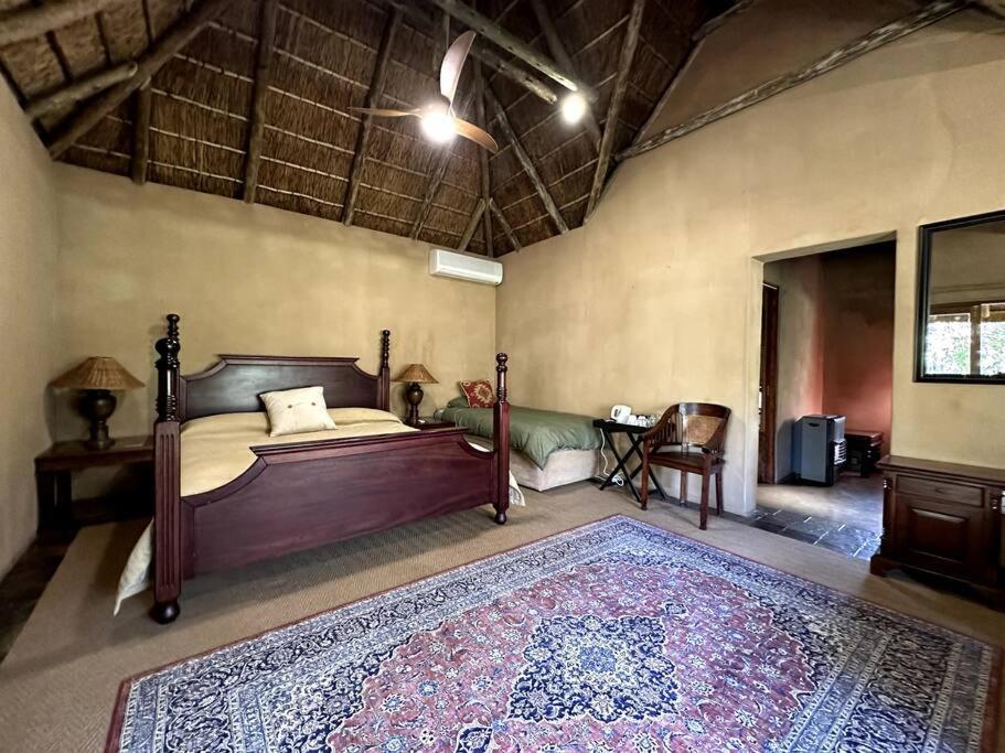 Villa photo 1