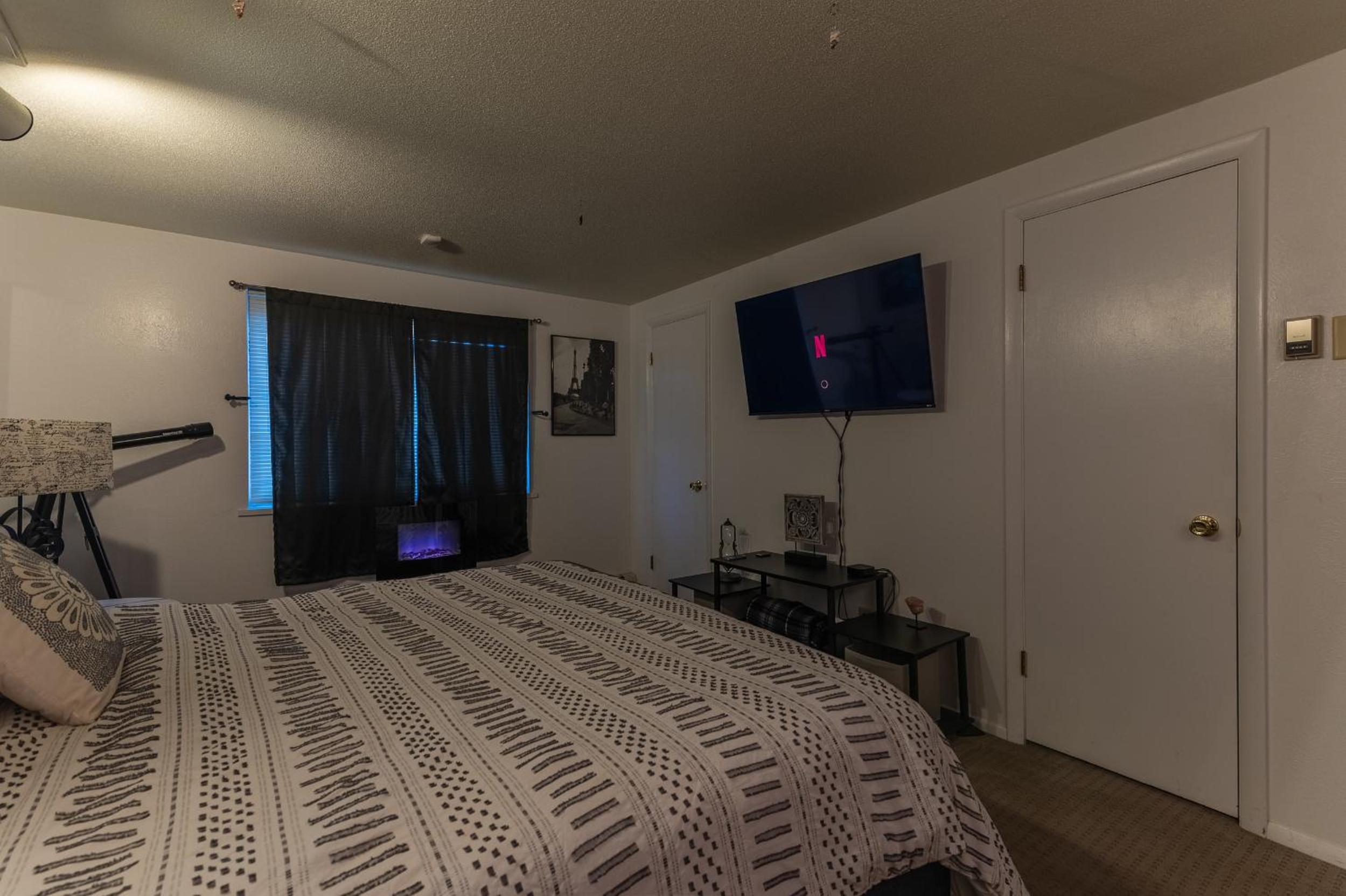 Two-Bedroom House photo 1