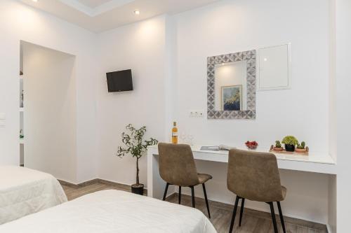 Two-Bedroom Apartment - Photo 8