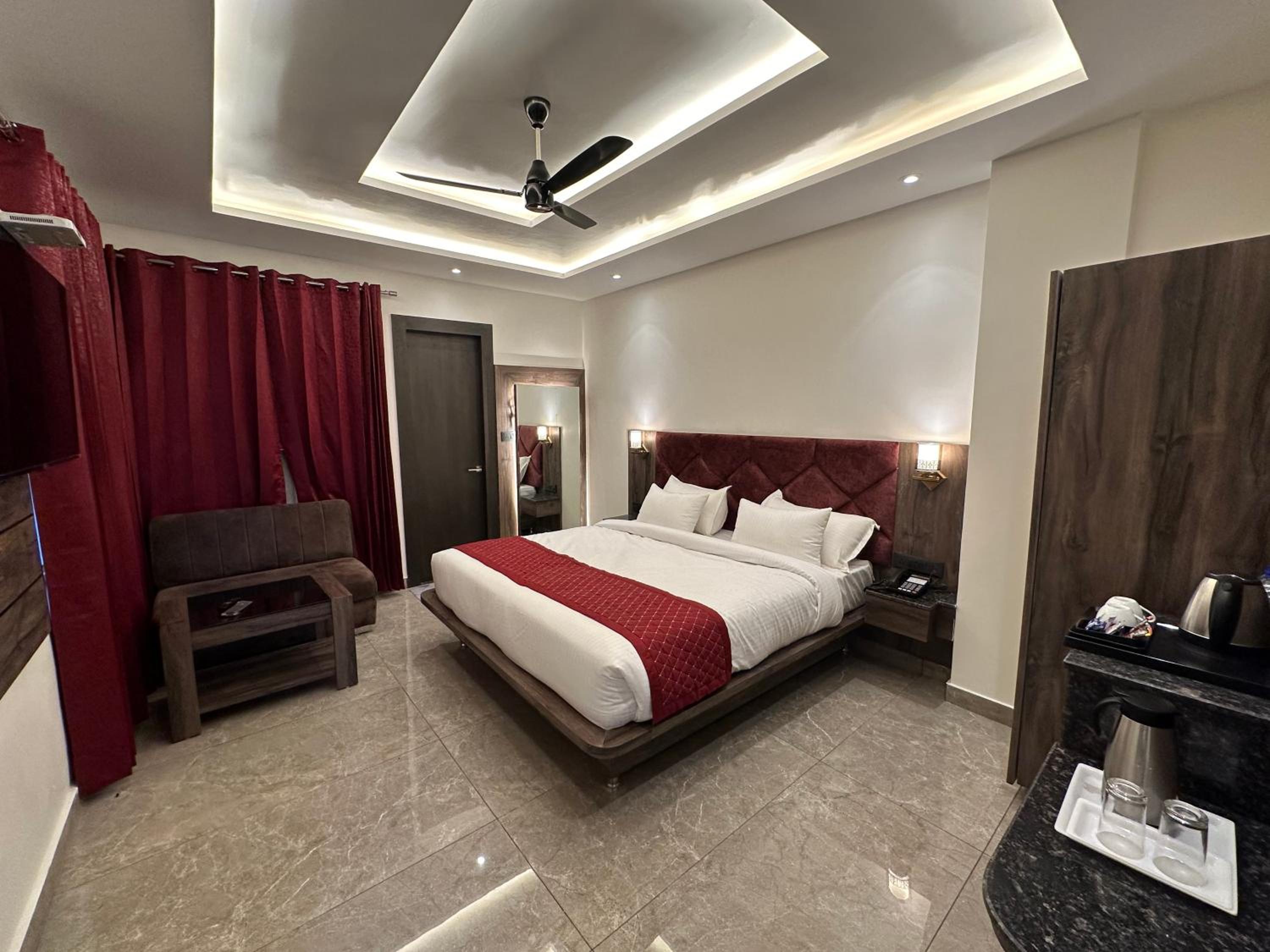 Superior Double Room - Photo 8