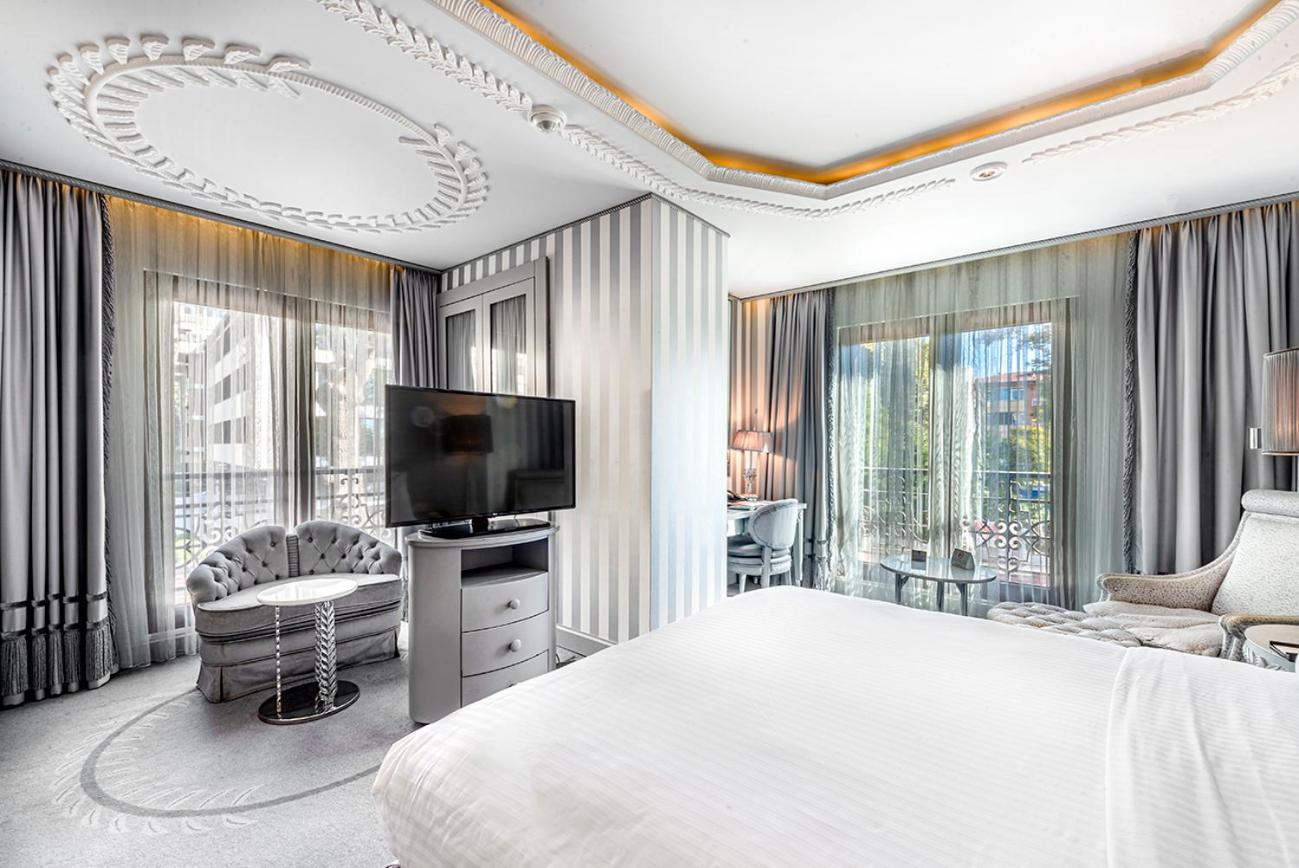 Family King Suite - Photo 9