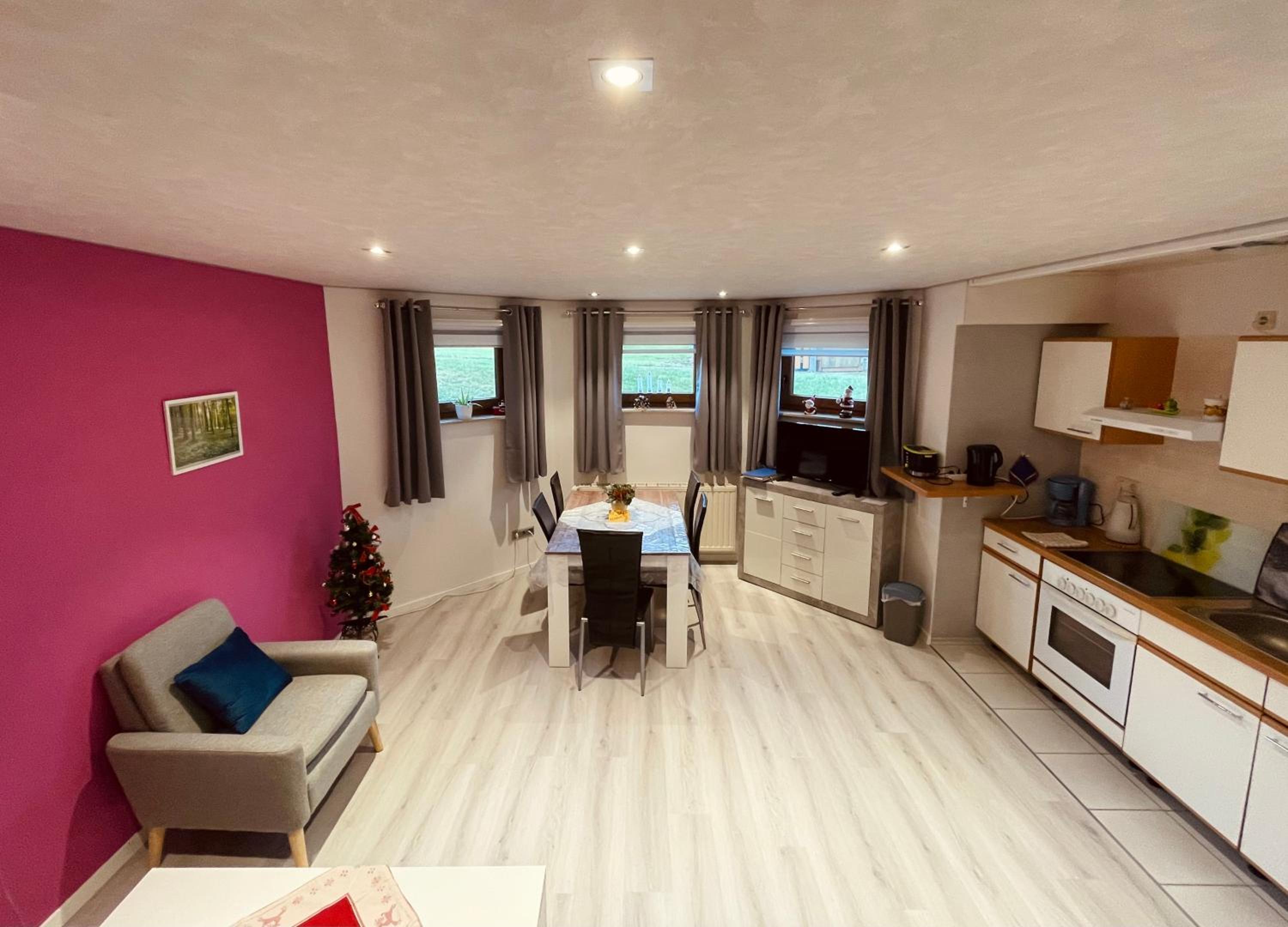 Apartment with Sauna - Photo 13
