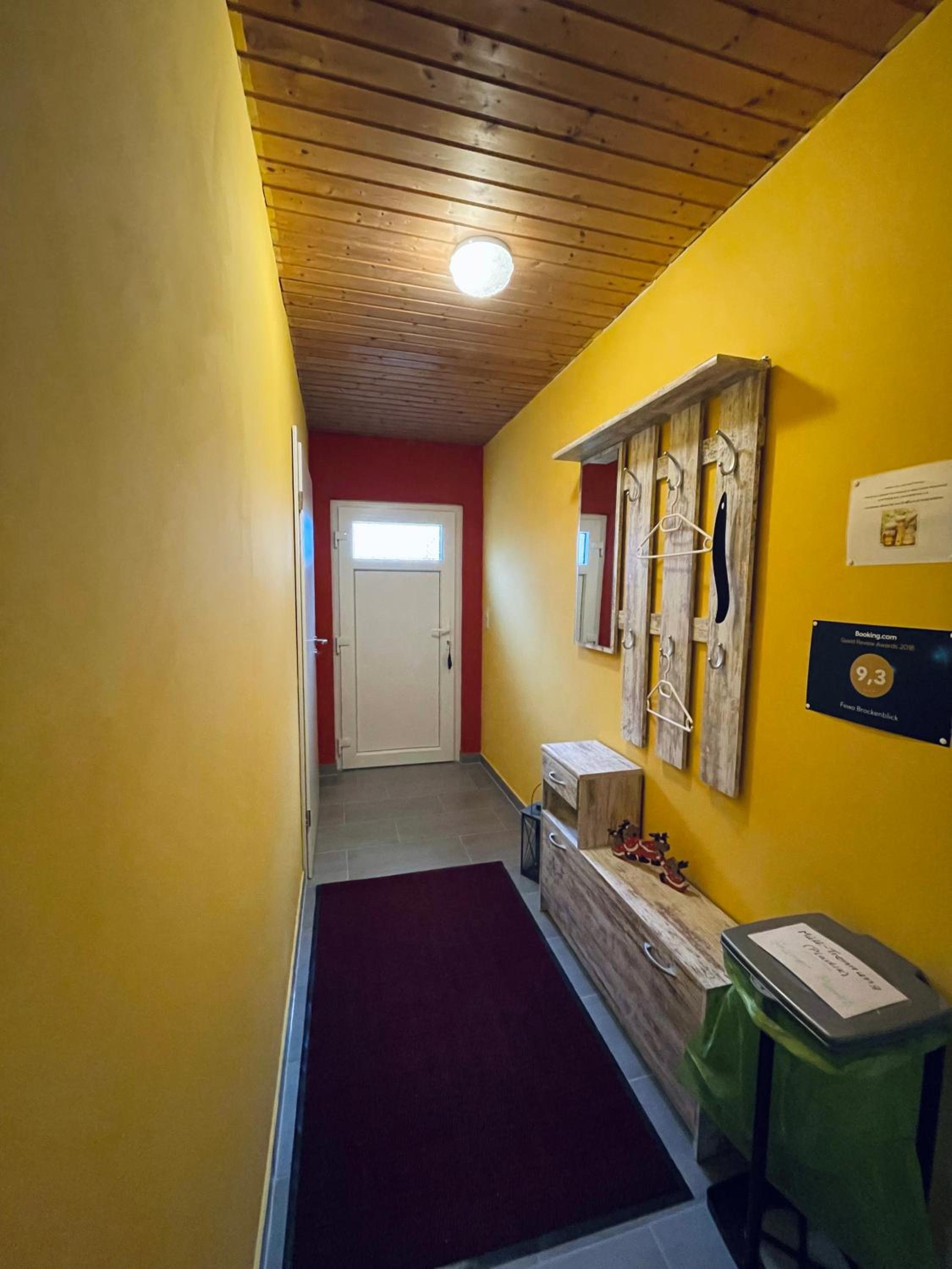 Apartment with Sauna - Photo 8