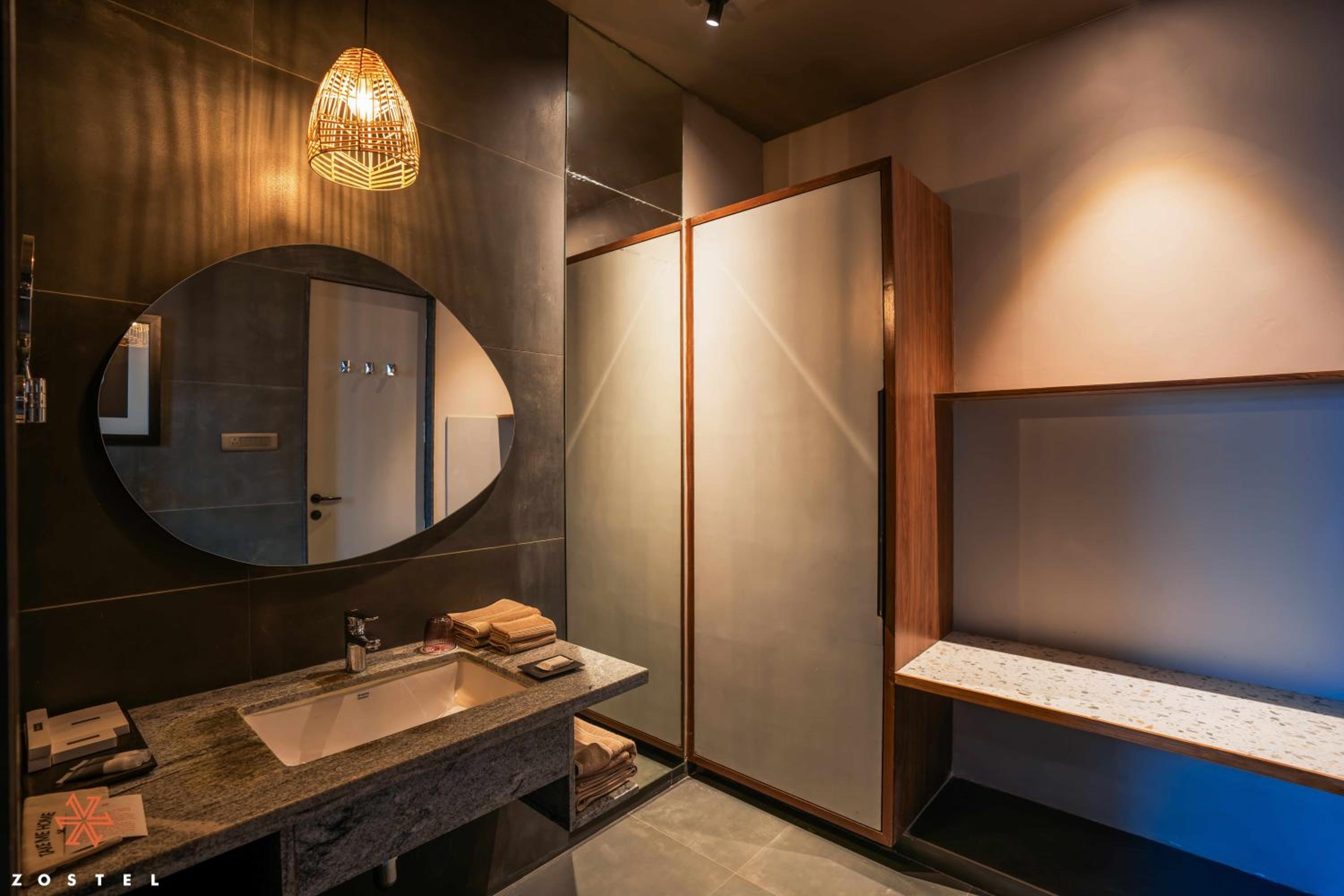 Premium Room (with valley-side garden lounge) - Photo 2