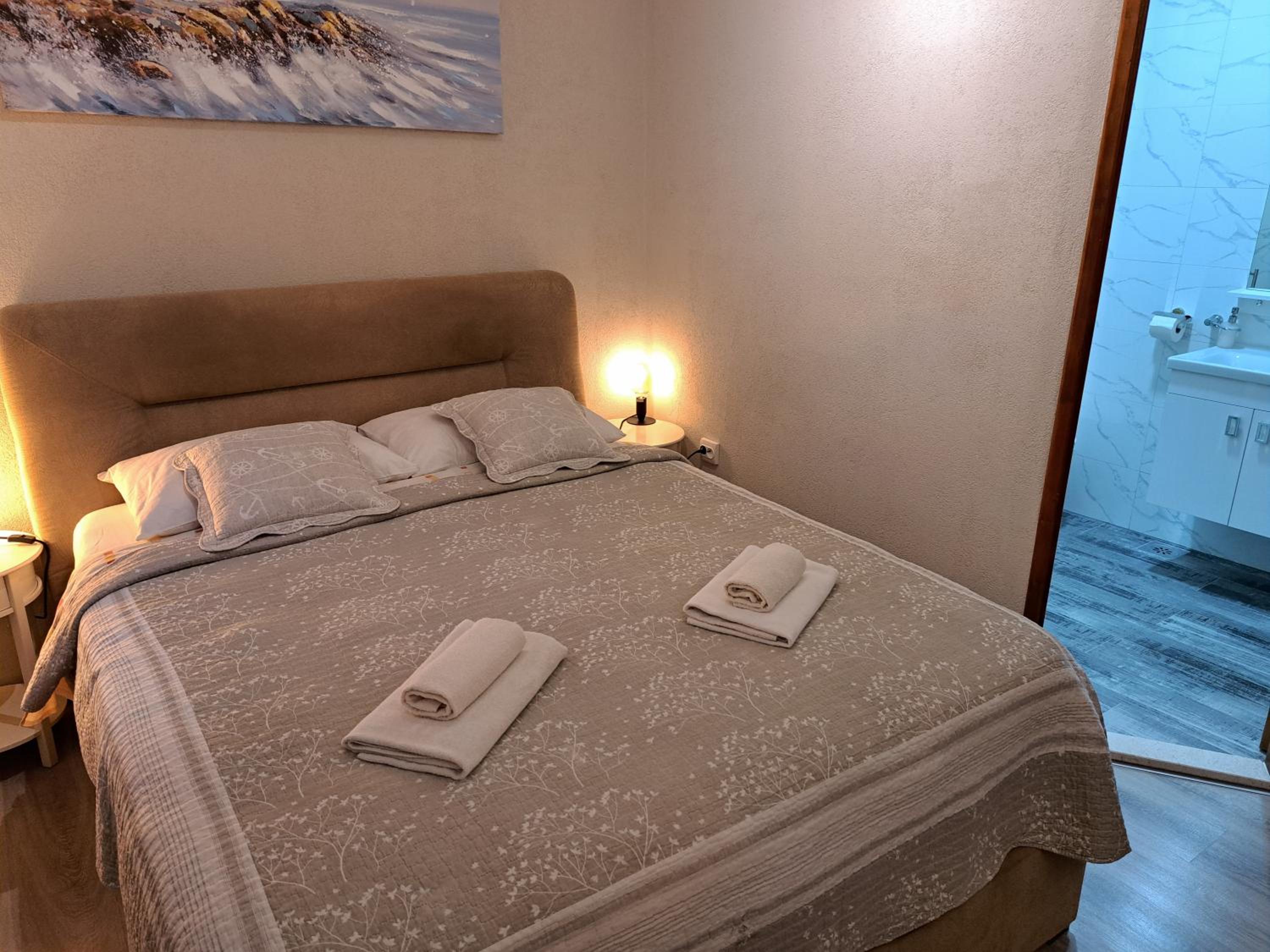 Double Room with Private Bathroom