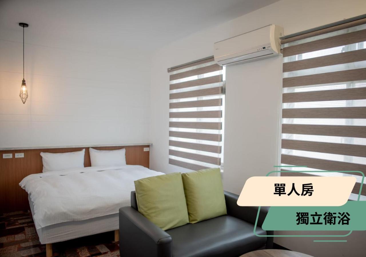 Single Room photo 2