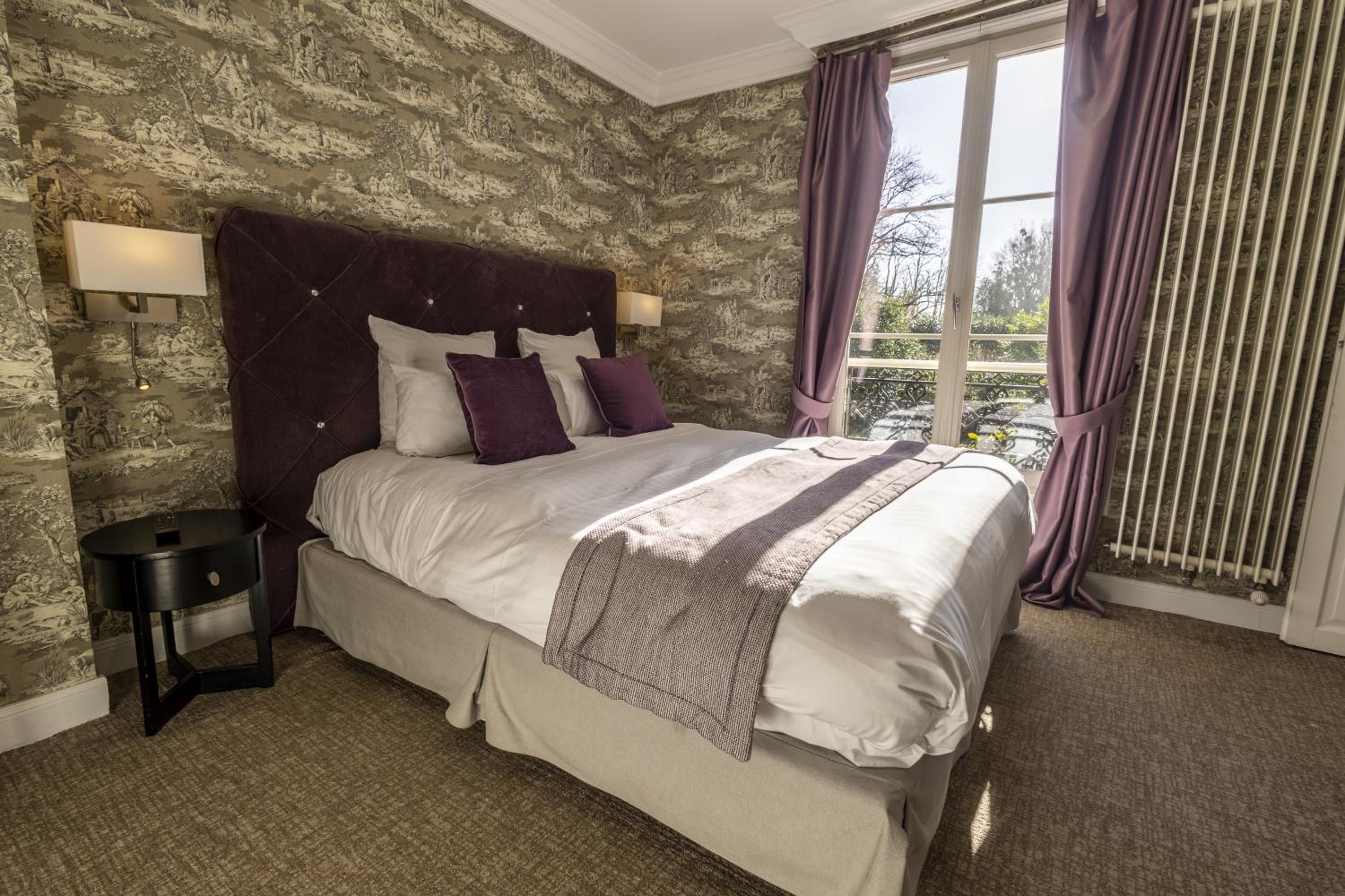 Double Room - Photo 3