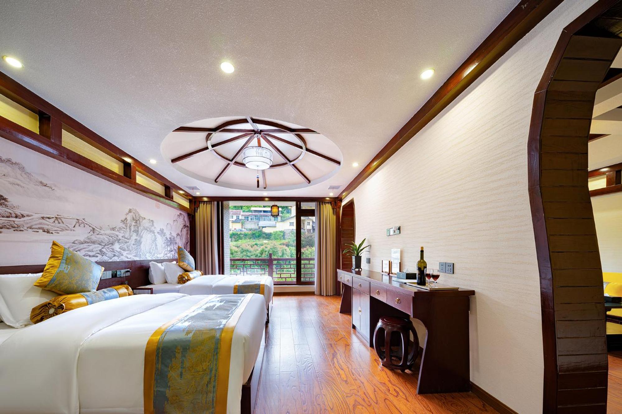 Mountain View Twin Suite photo 1