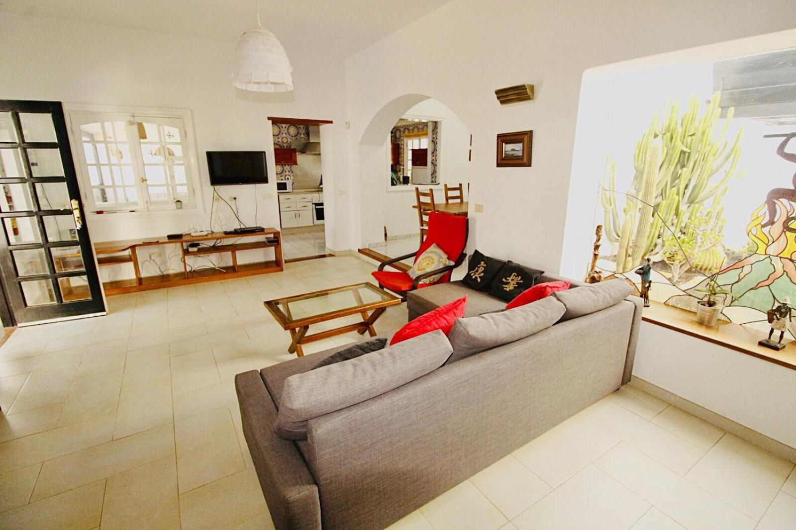 Villa de Tres Habitaciones