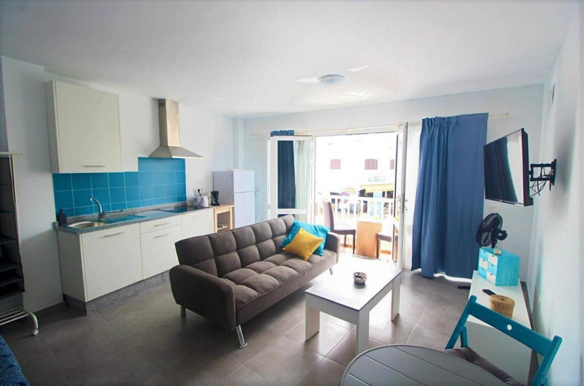 Apartamento con Balcón