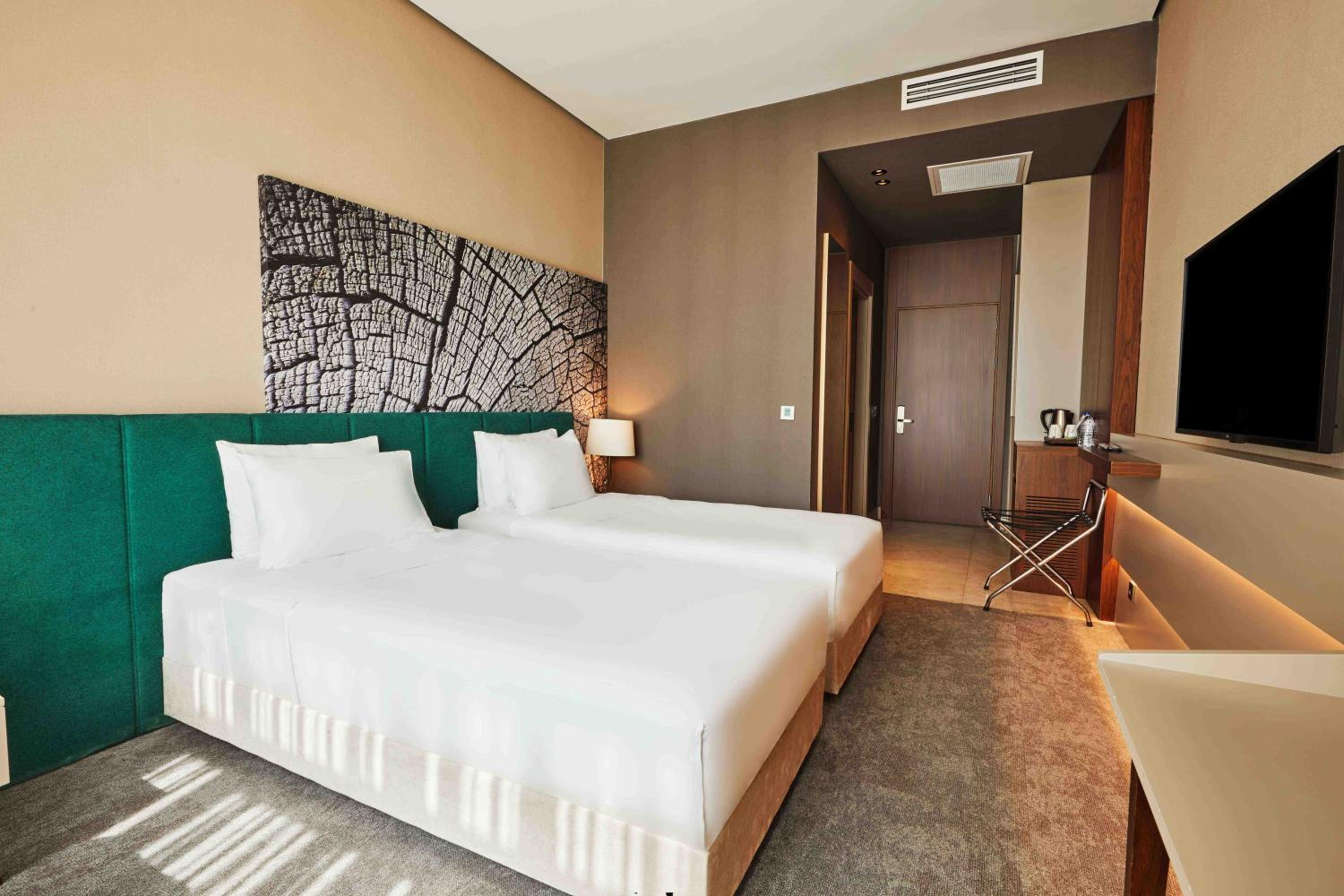 Superior Twin Room - Photo 1