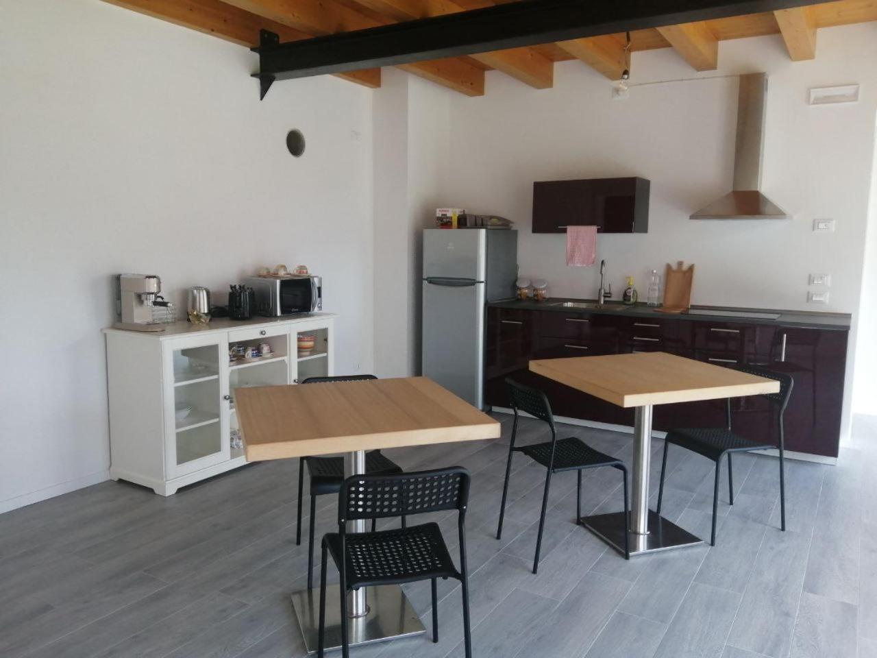 Two-Bedroom House photo 2