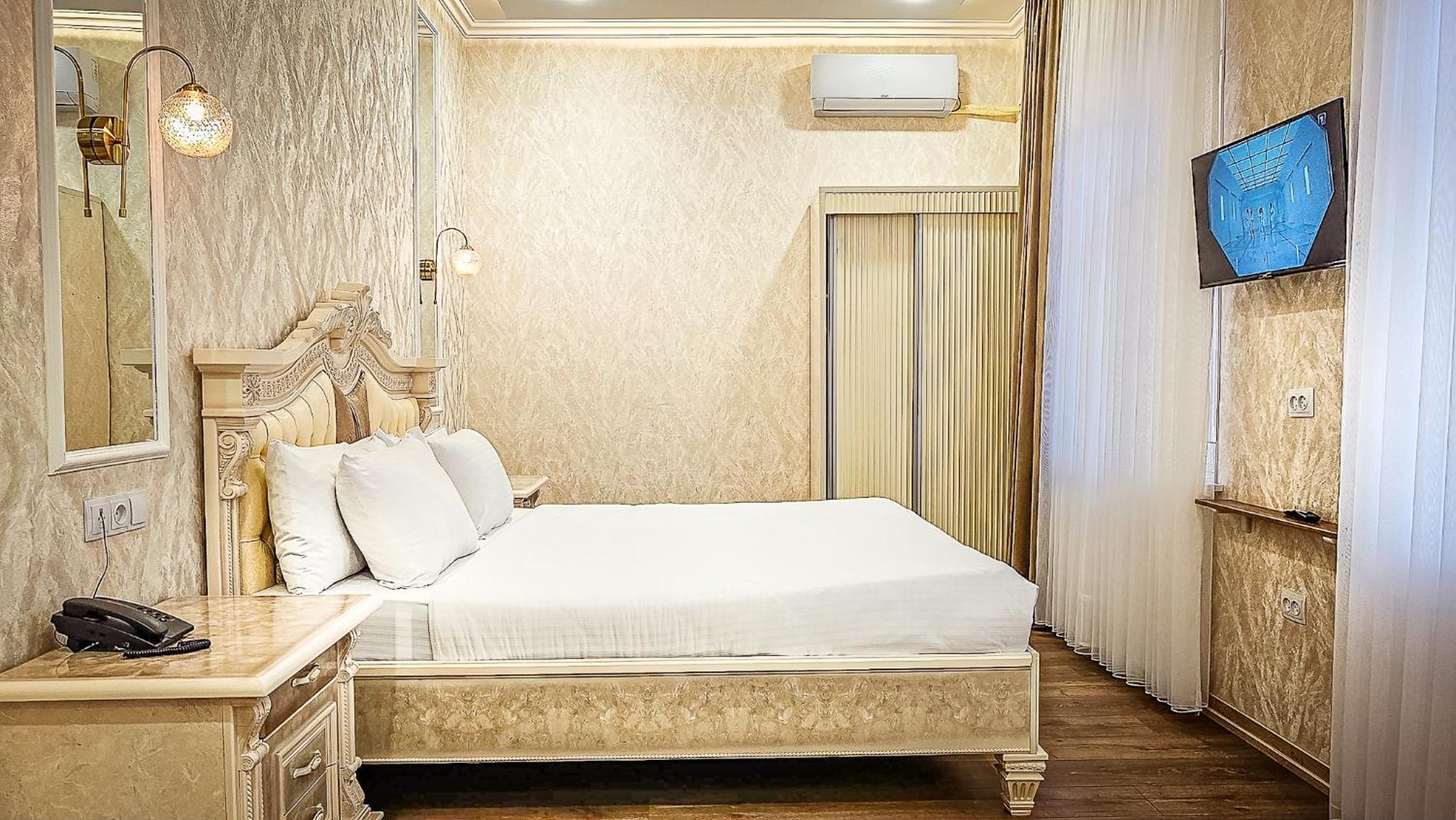 Superior King Room photo 1