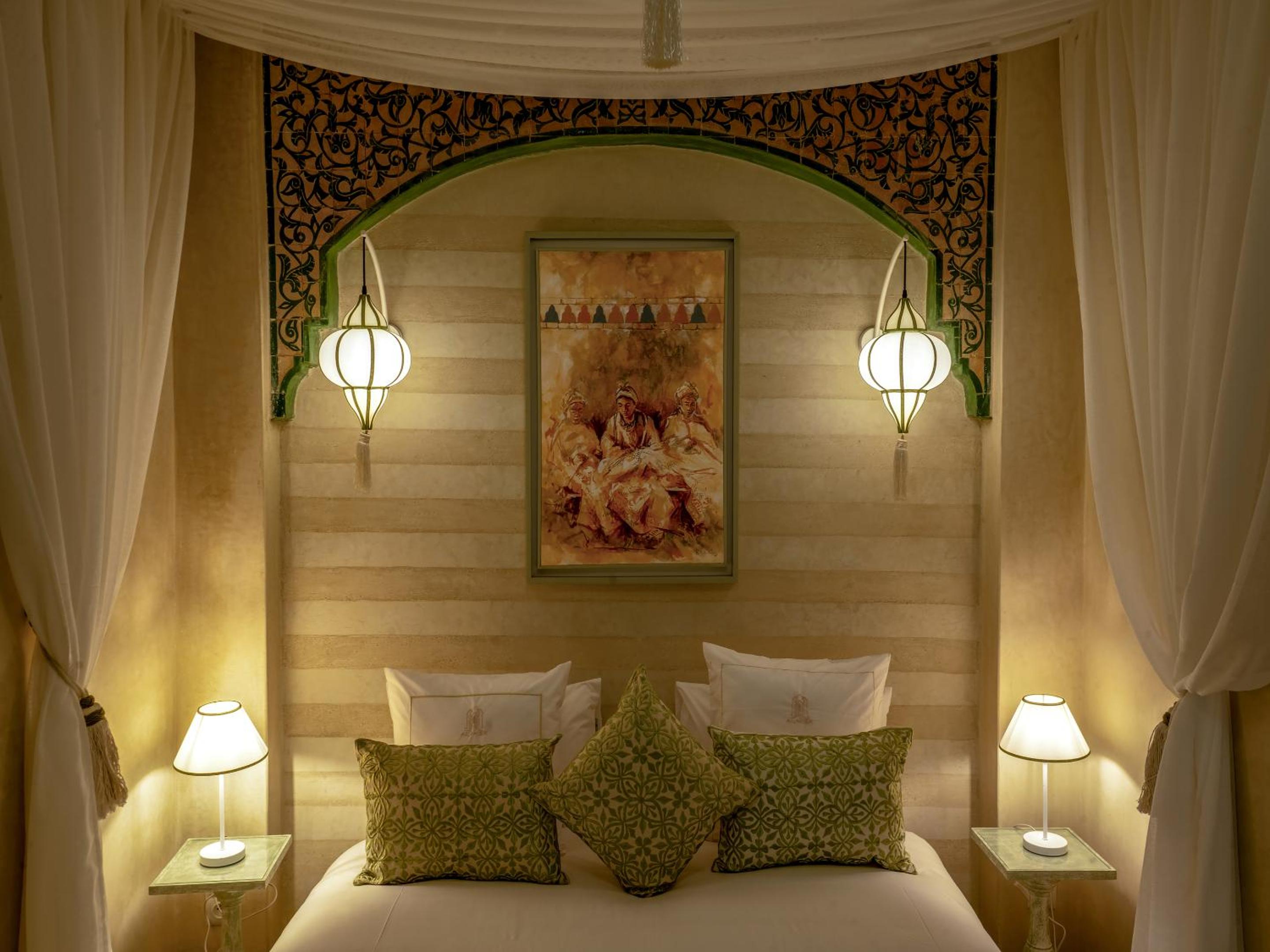 Standard Suite - Photo 2