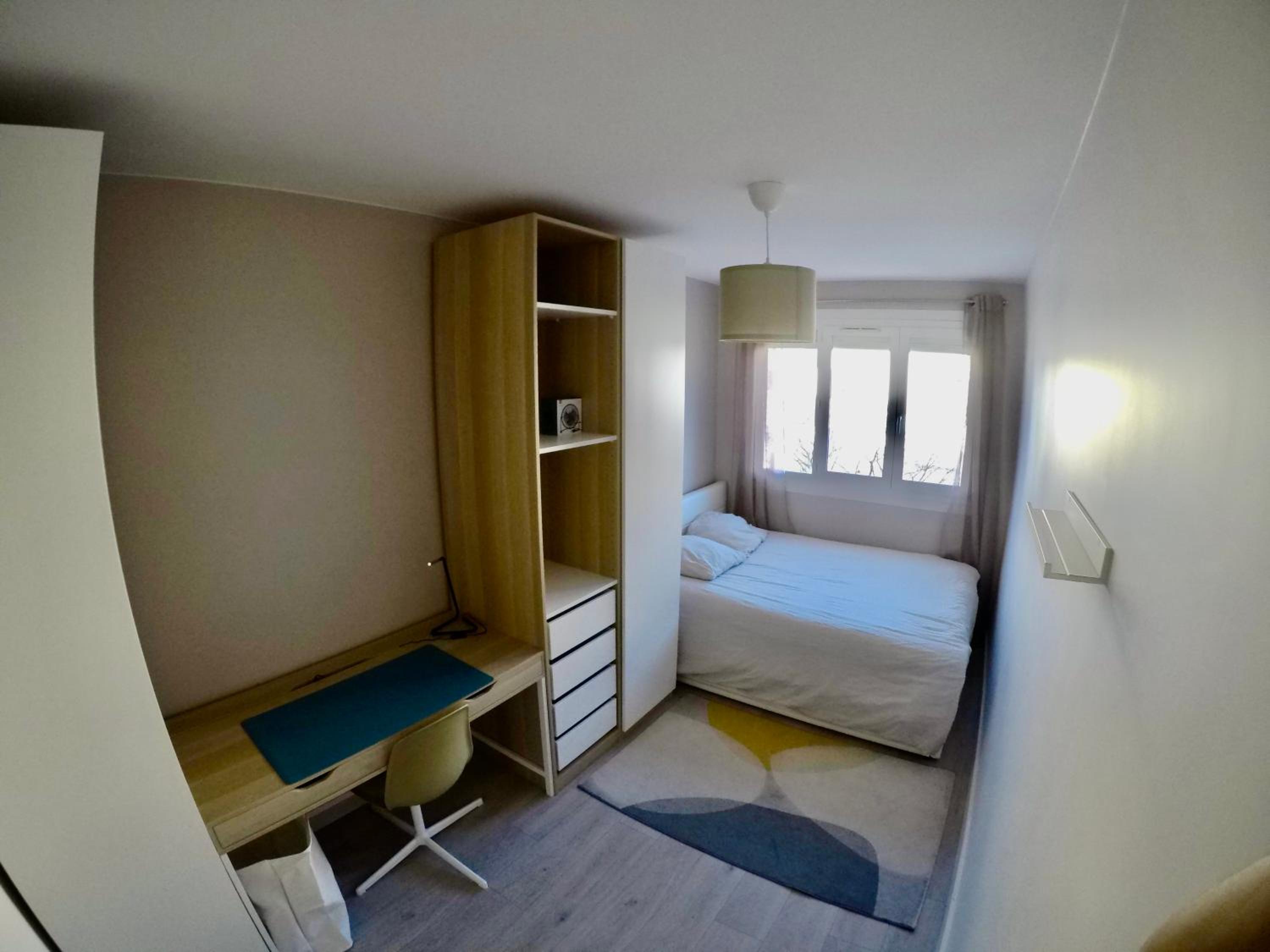 Standard Double Room with Shared Bathroom photo 1